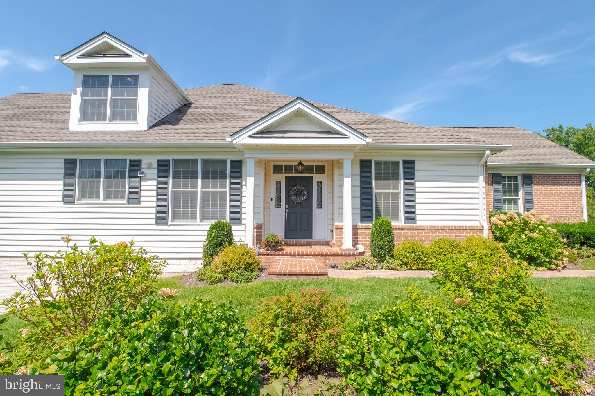 300 PLANTATION LANE