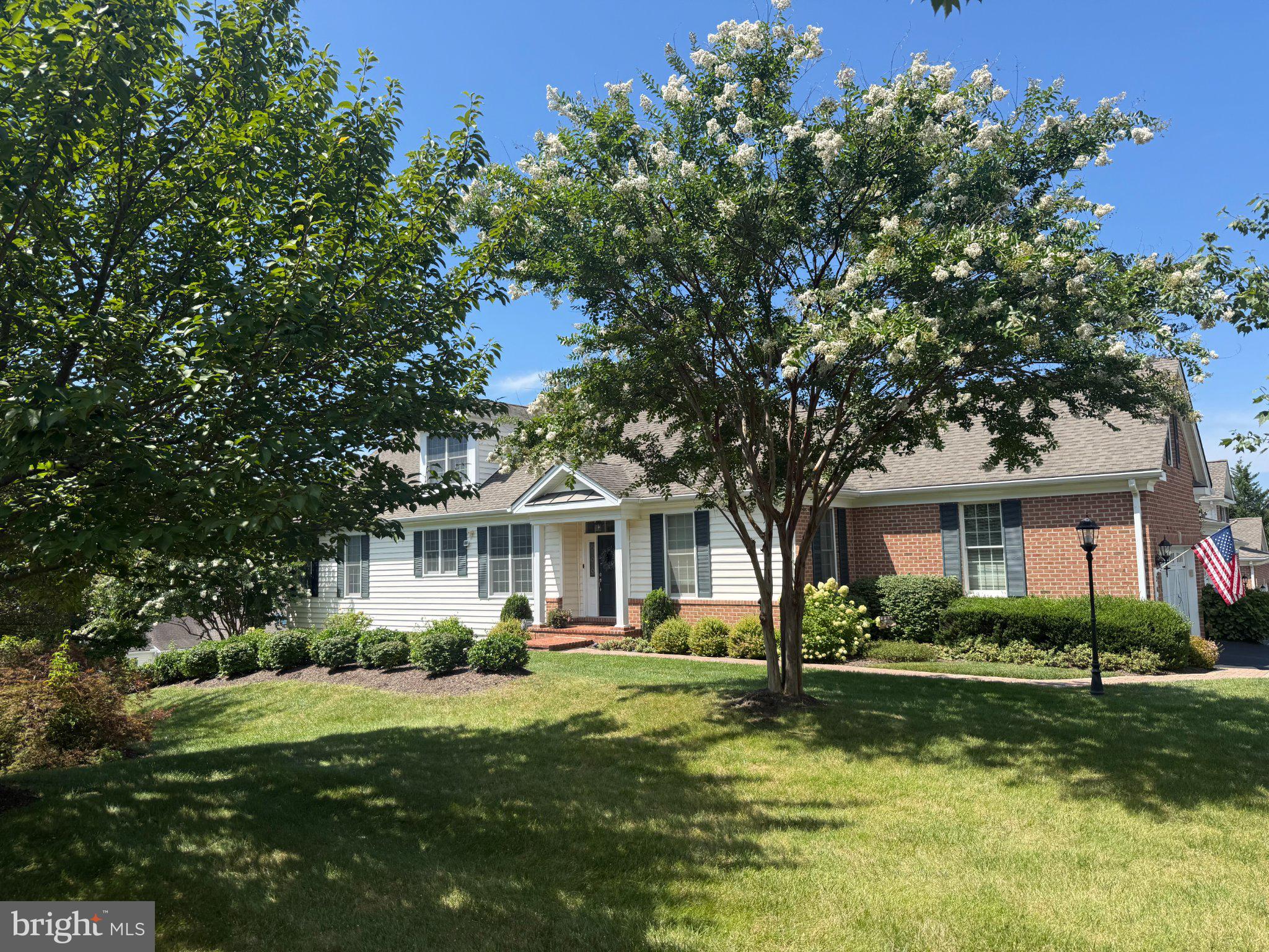 300 PLANTATION LANE