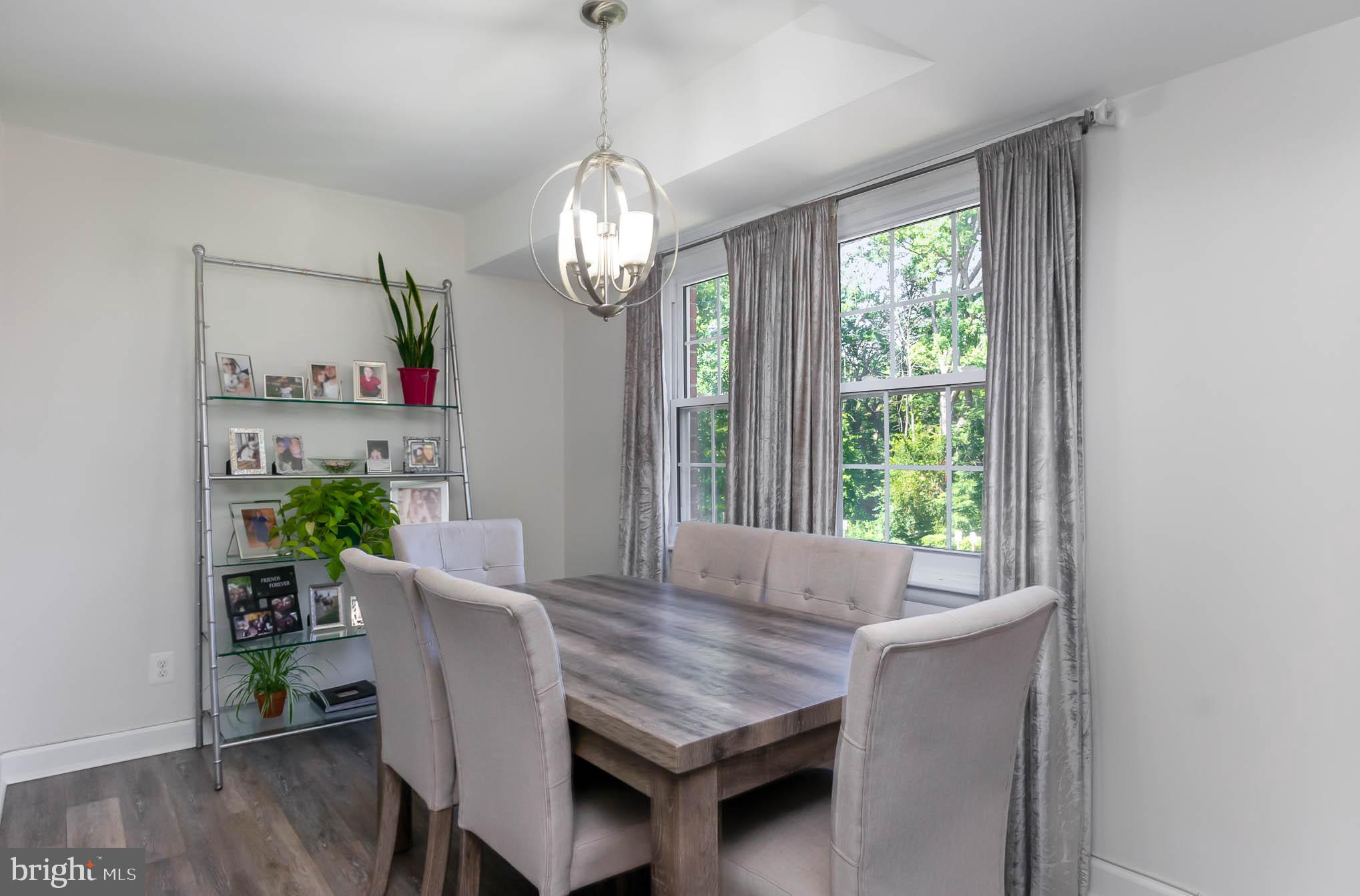 HICKORY HILLS - Residential