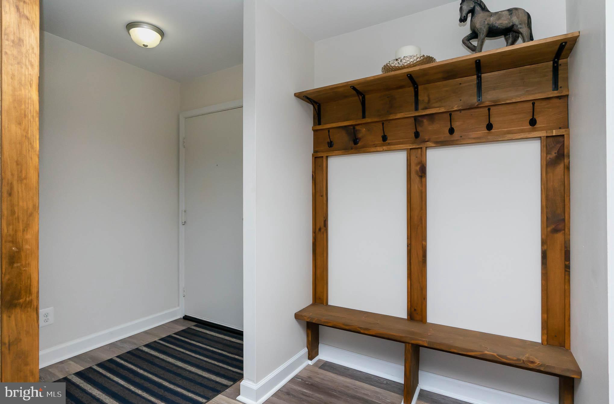 HICKORY HILLS - Residential