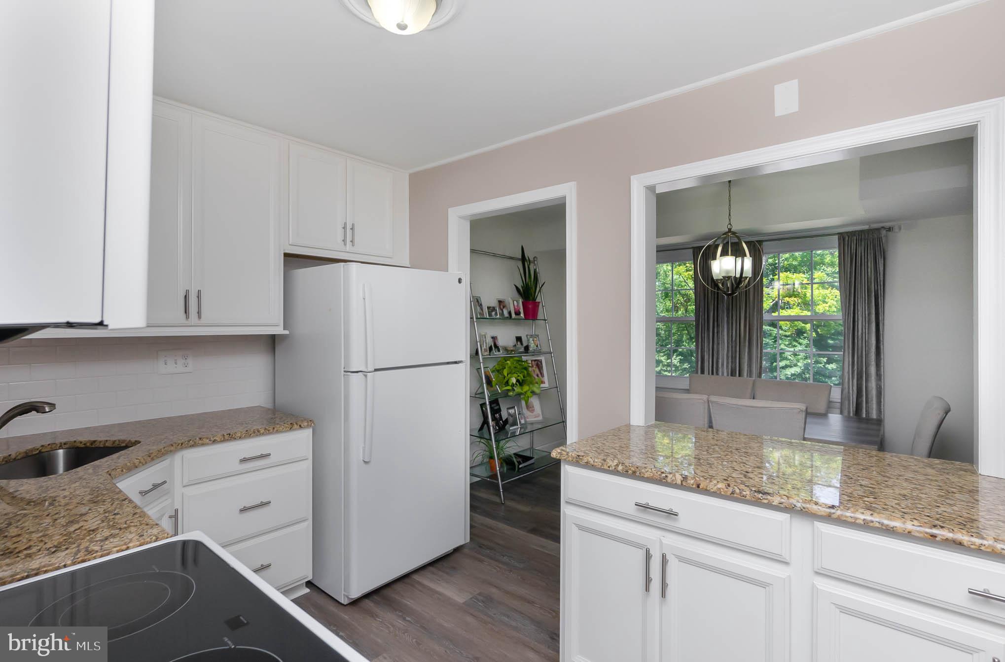 HICKORY HILLS - Residential