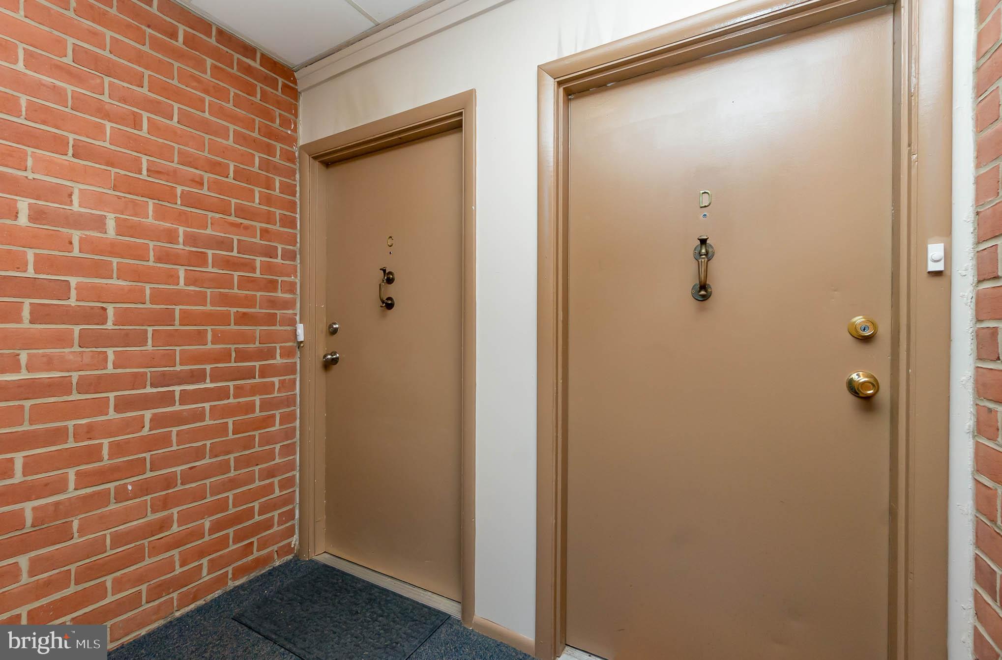 HICKORY HILLS - Residential