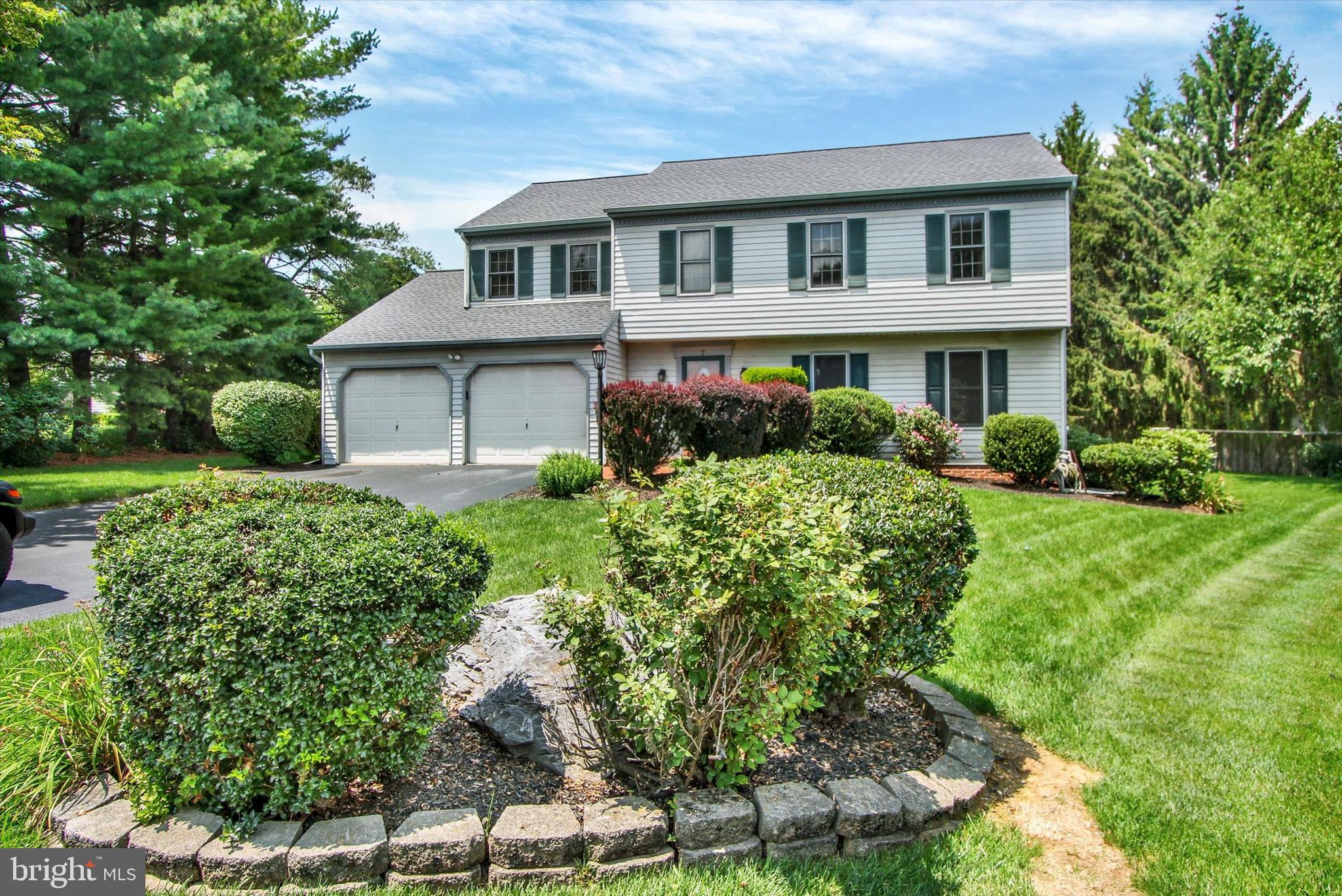 7 KINGSTON COURT