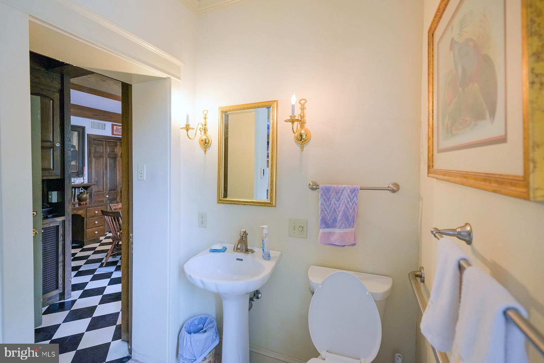 NORTH END - Residential