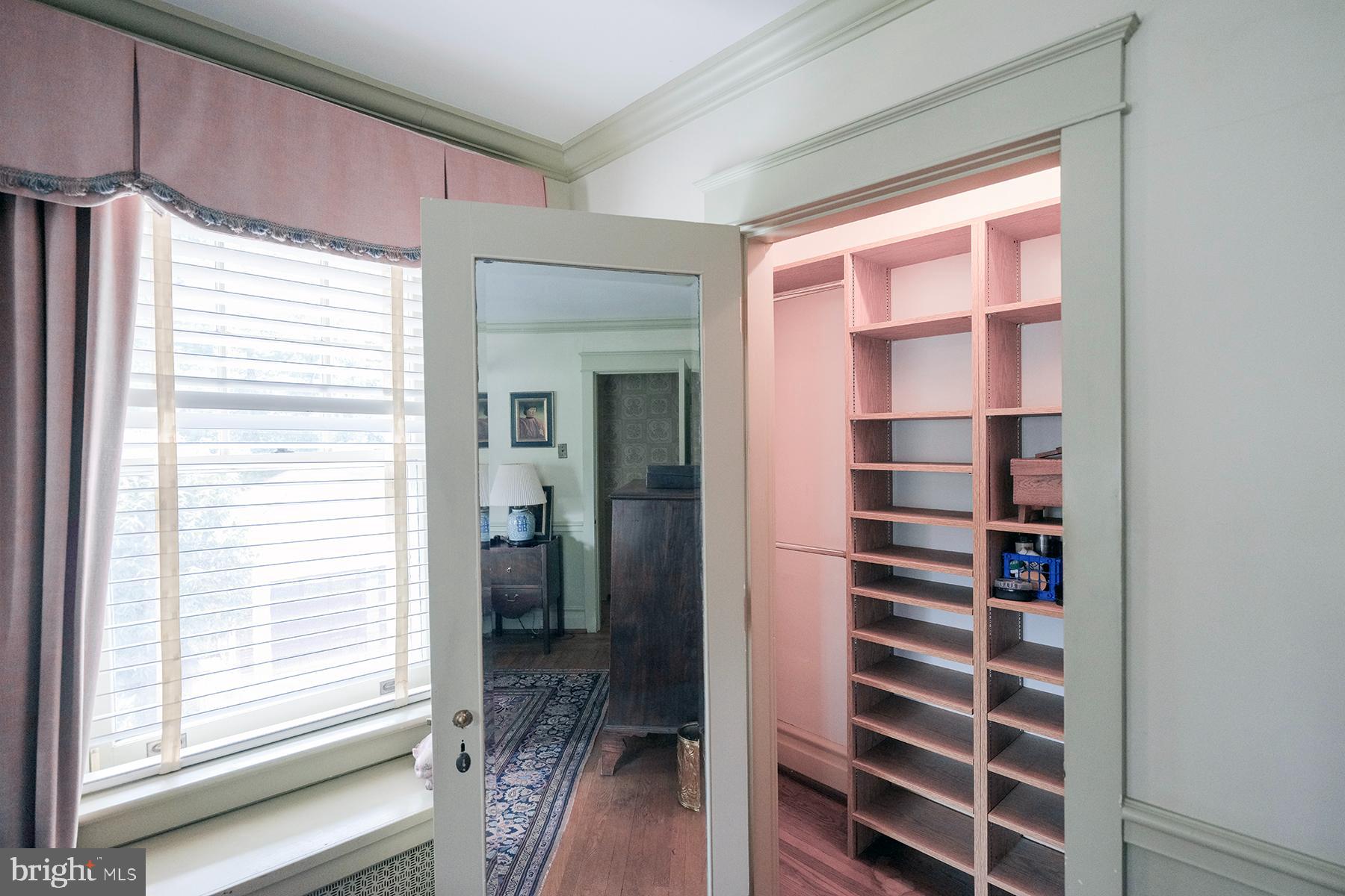 NORTH END - Residential