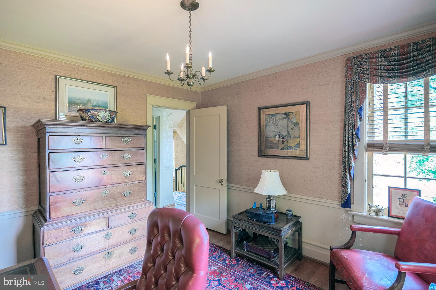 NORTH END - Residential