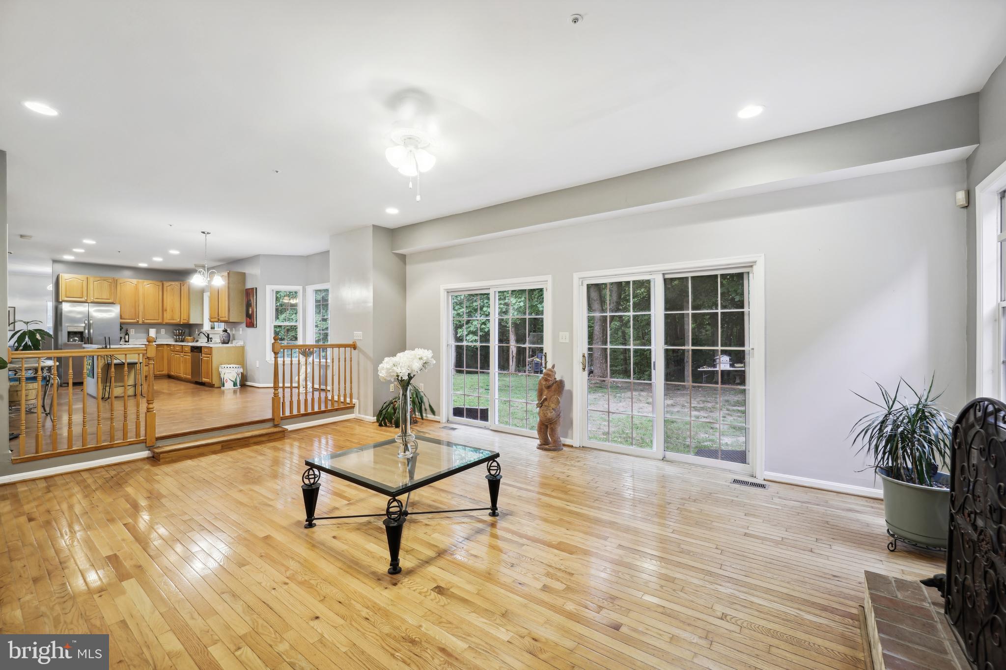 HUNTERS GLEN - Residential