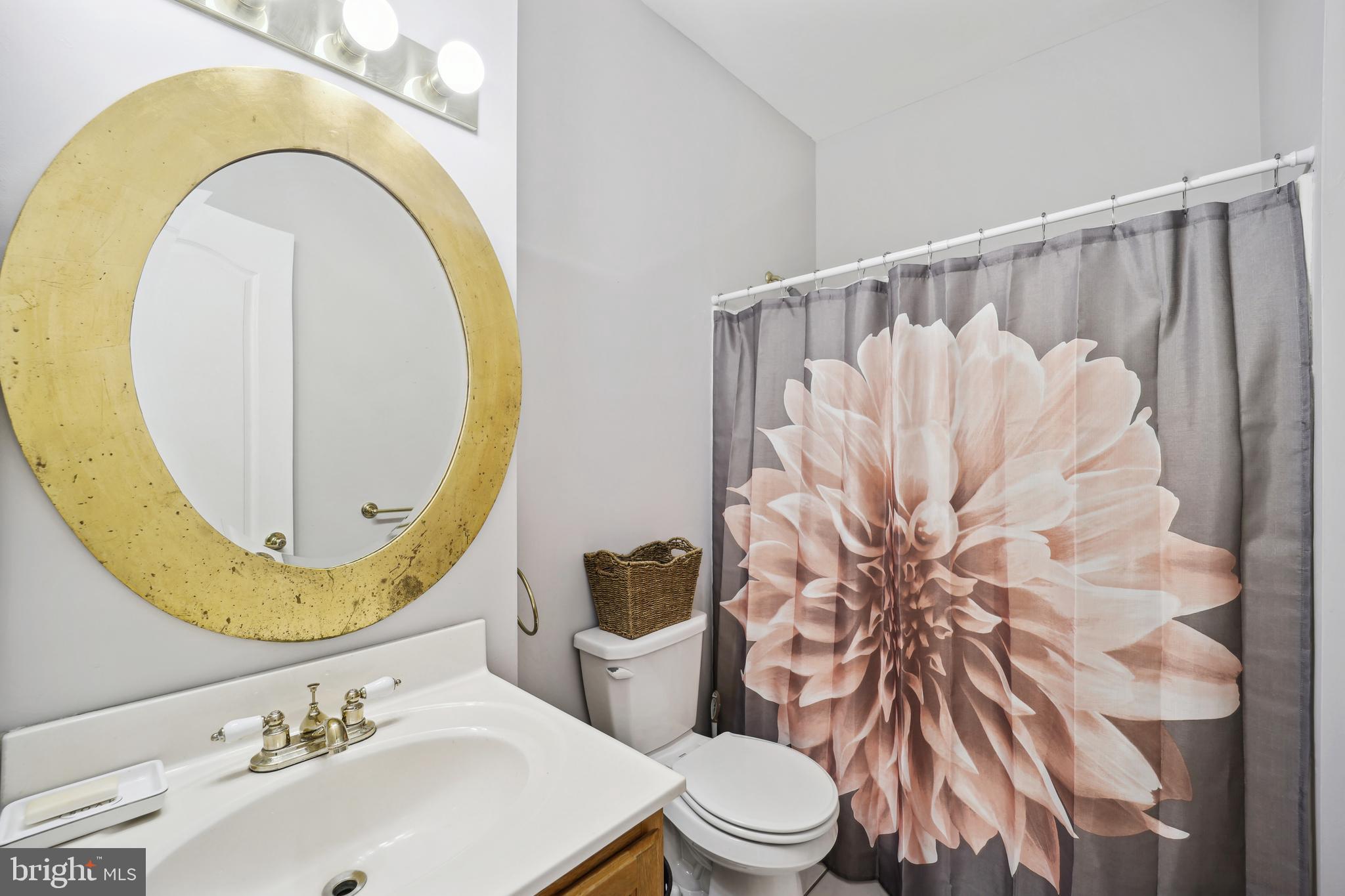 HUNTERS GLEN - Residential