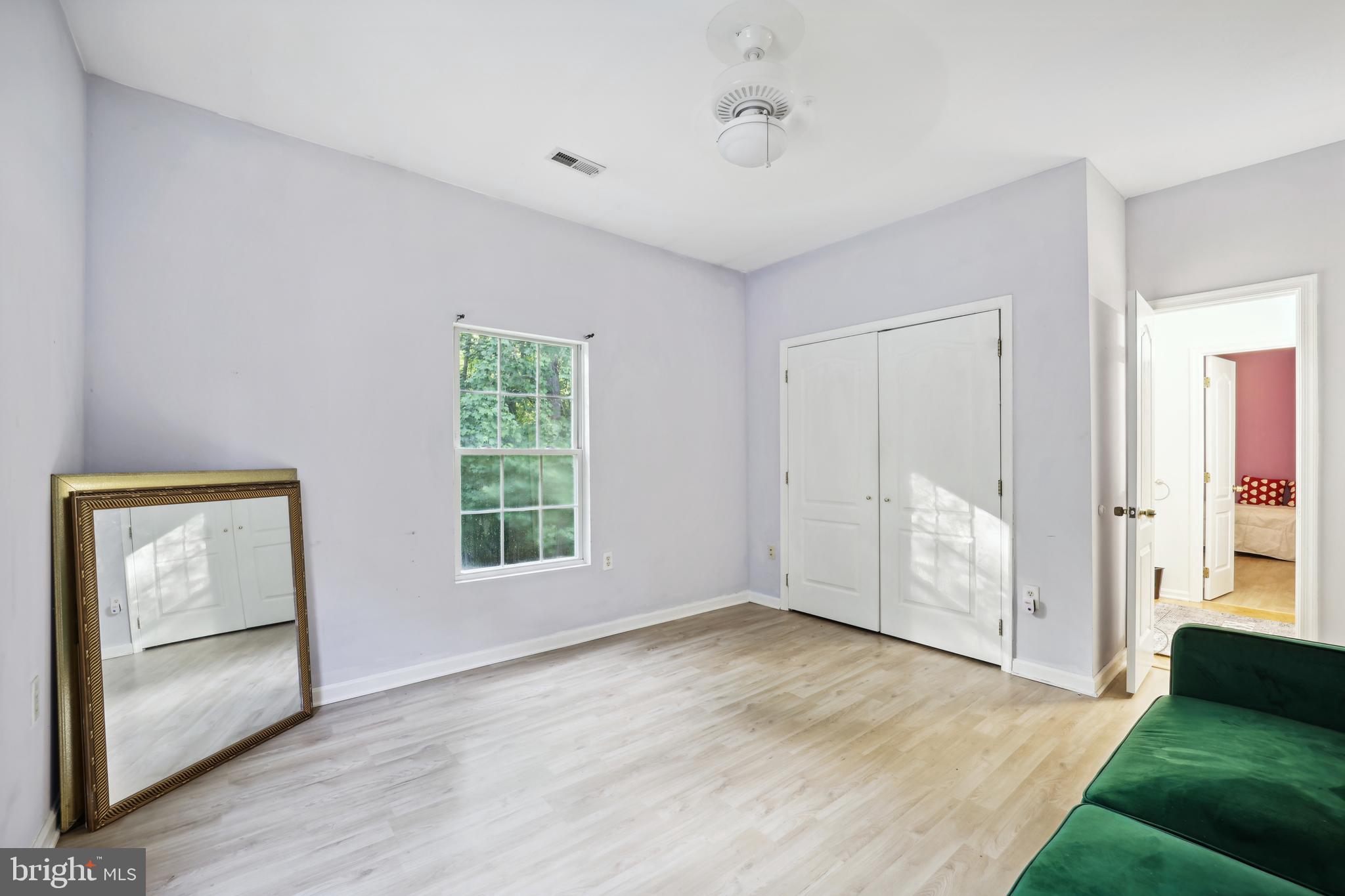 HUNTERS GLEN - Residential