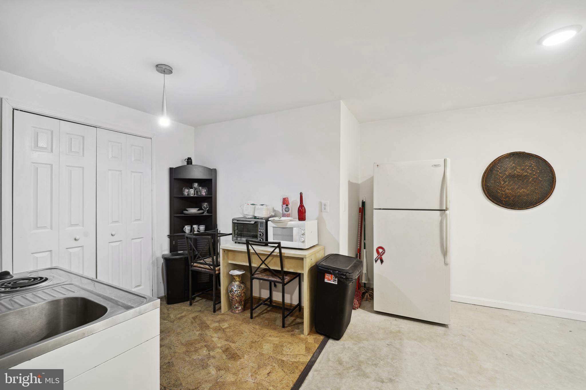 HUNTERS GLEN - Residential