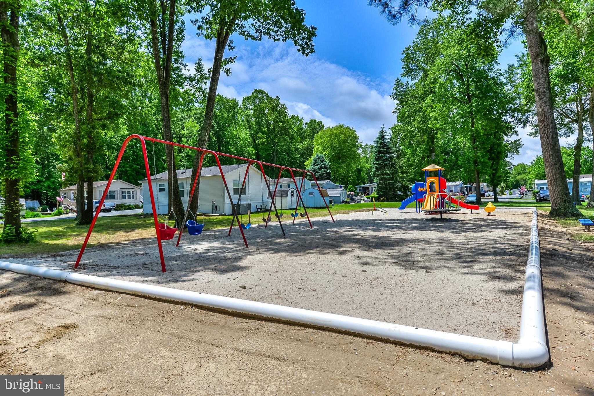 WHITE HORSE PARK I - Residential