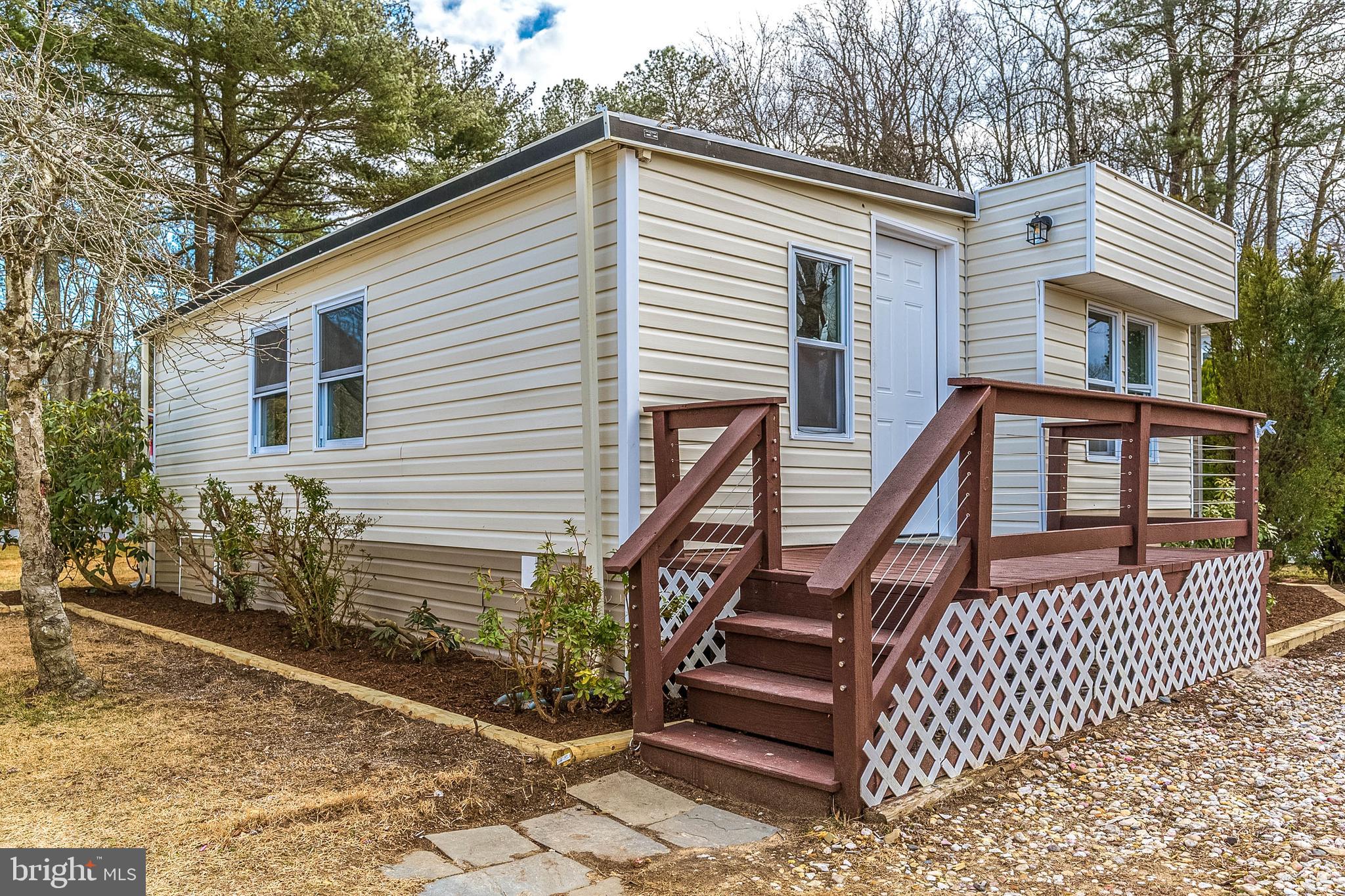 WHITE HORSE PARK I - Residential