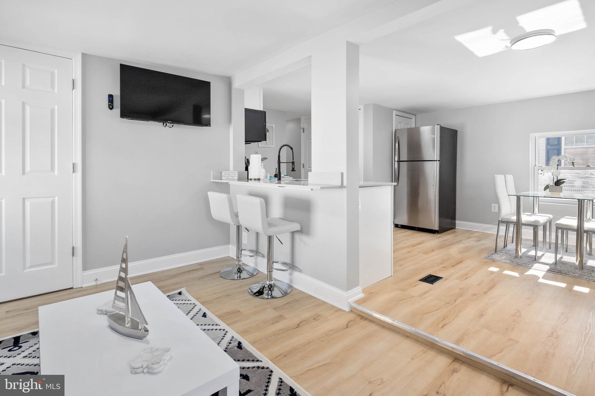 WHITE HORSE PARK I - Residential