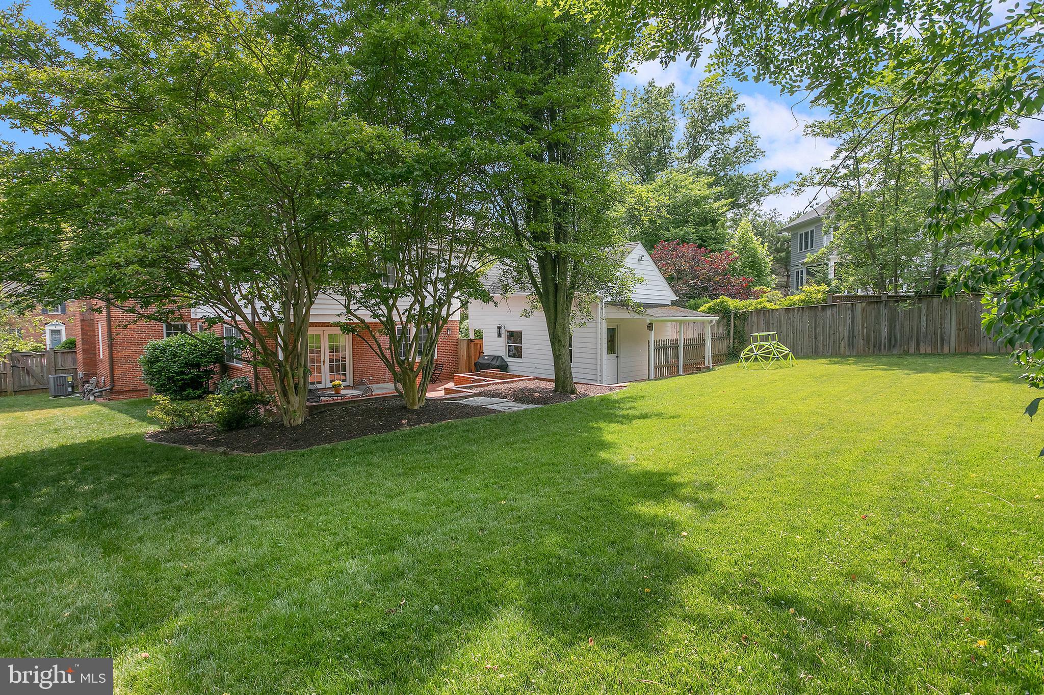 PINEHURST VILLAGE - Residential