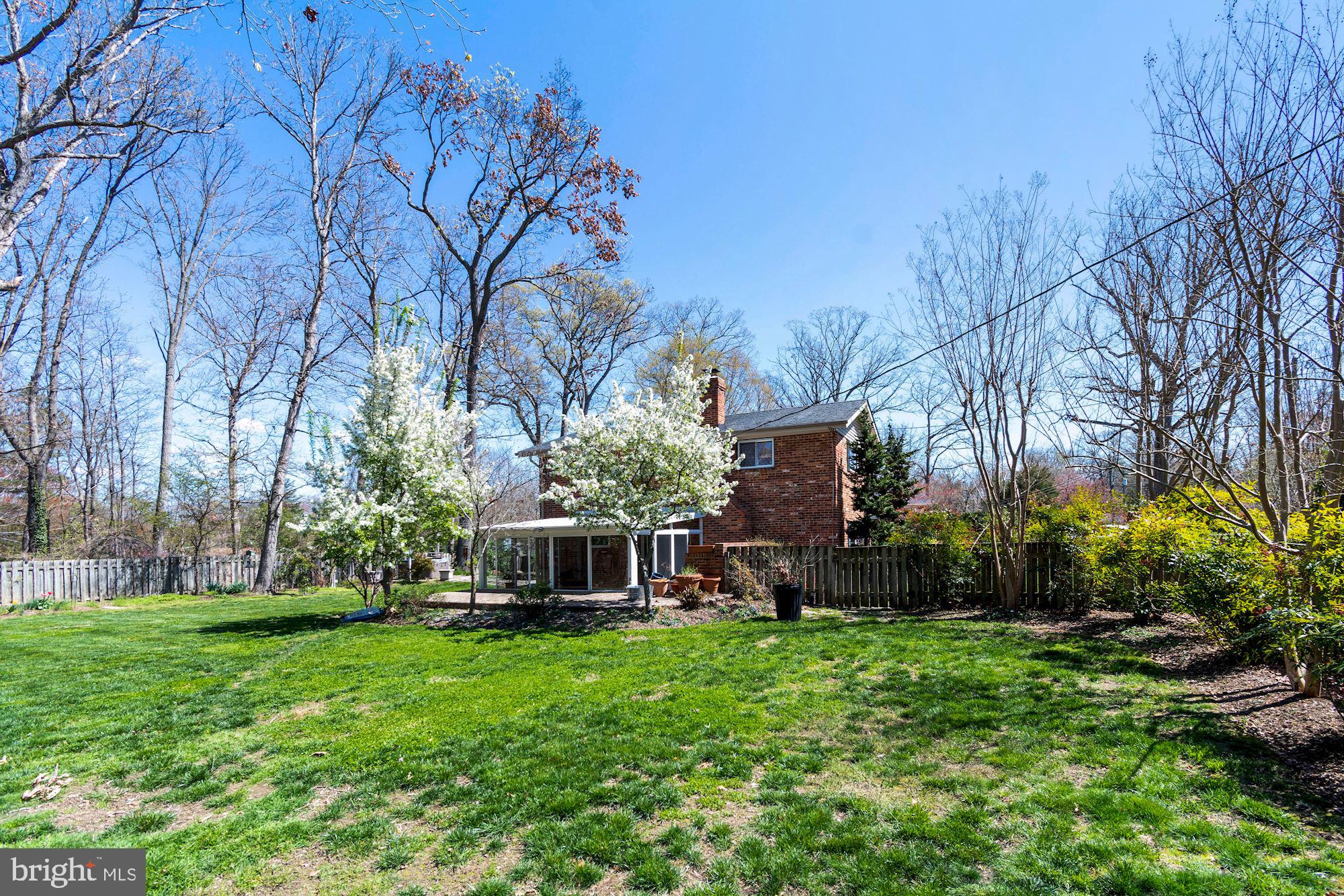 SULGRAVE MANOR - Residential