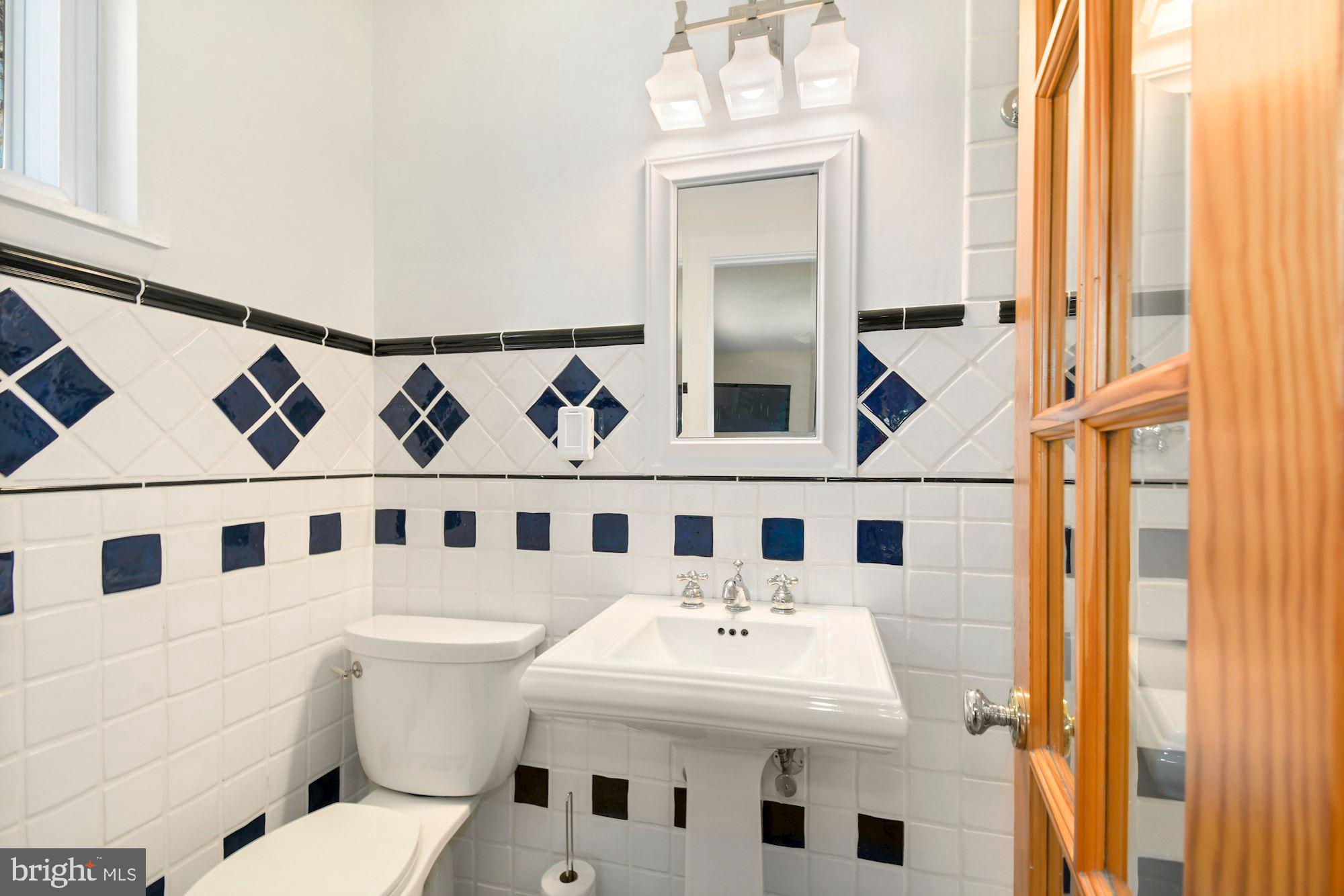 SULGRAVE MANOR - Residential