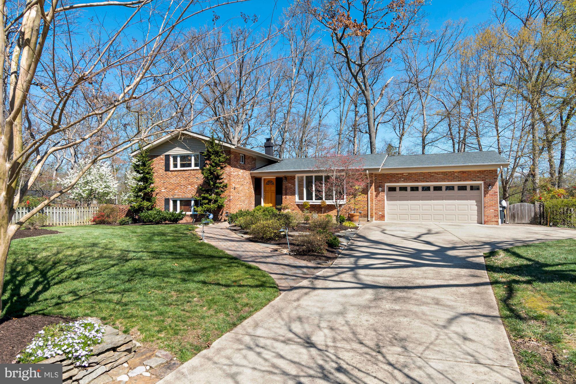 SULGRAVE MANOR - Residential