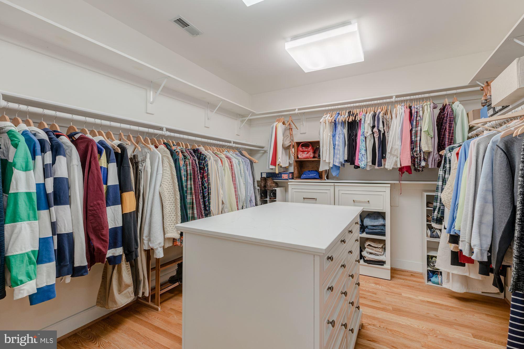 WOODMONT - Residential