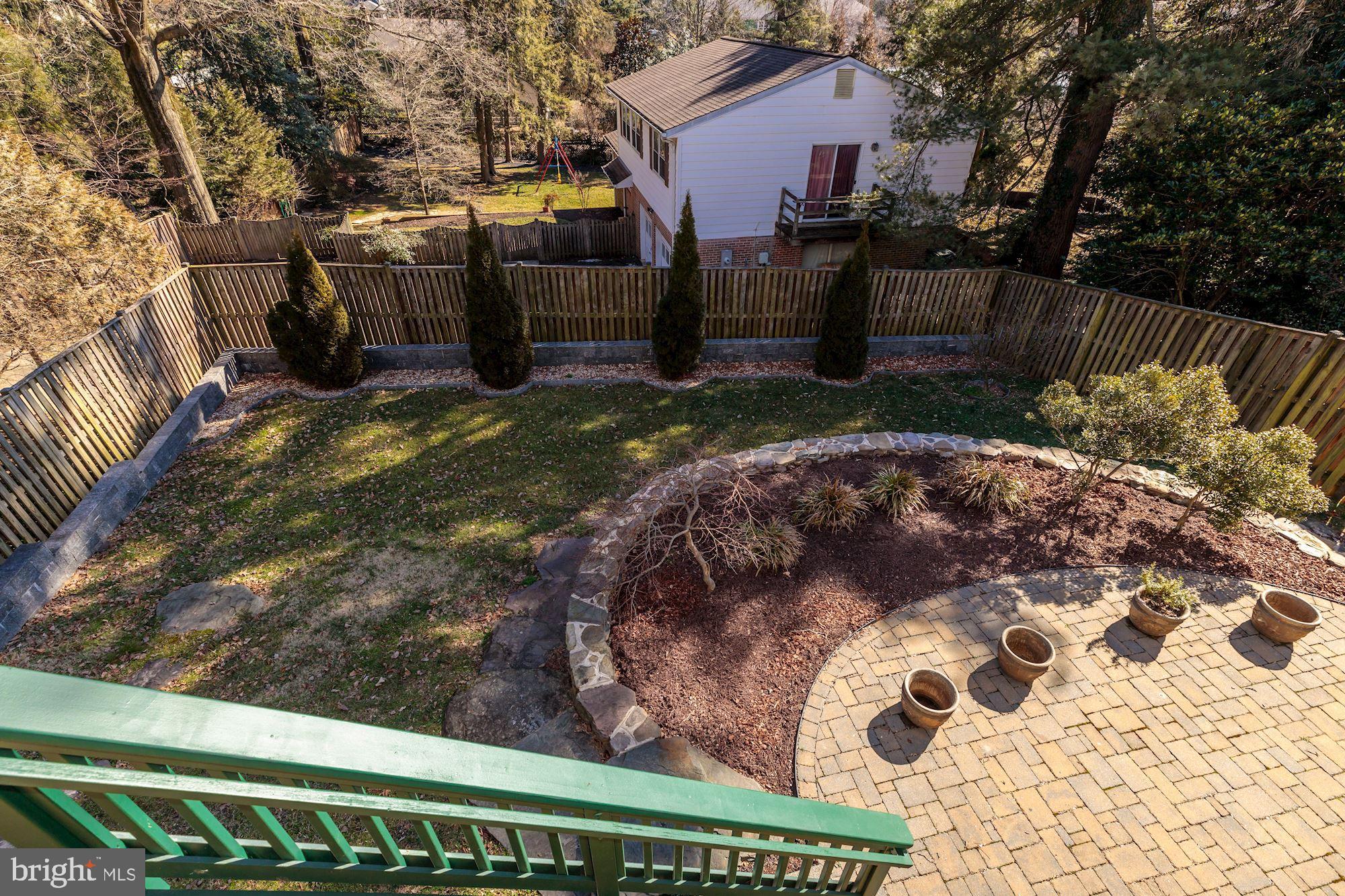 WOODMONT - Residential