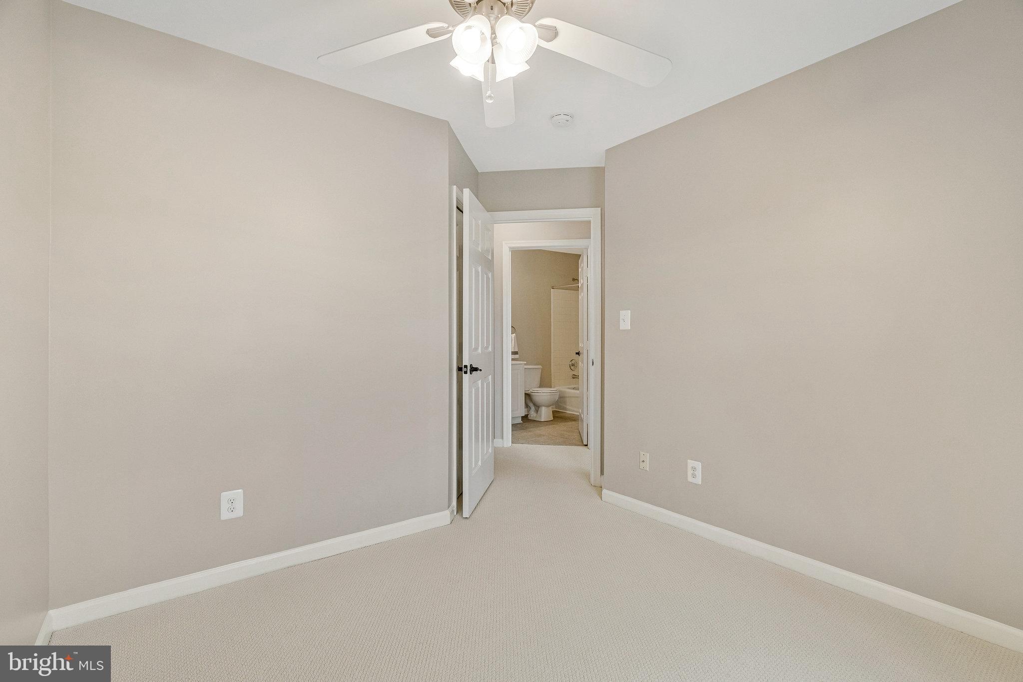 WELLESLEY - Residential