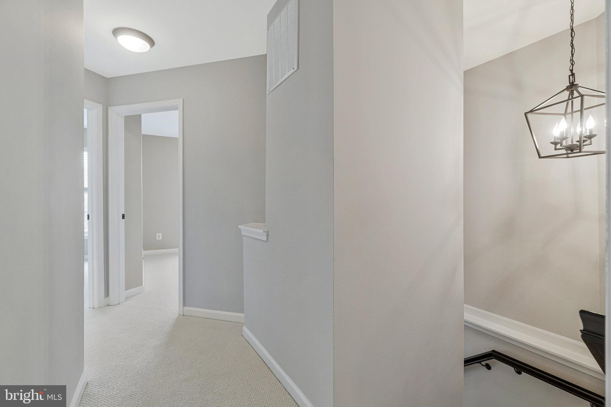 WELLESLEY - Residential