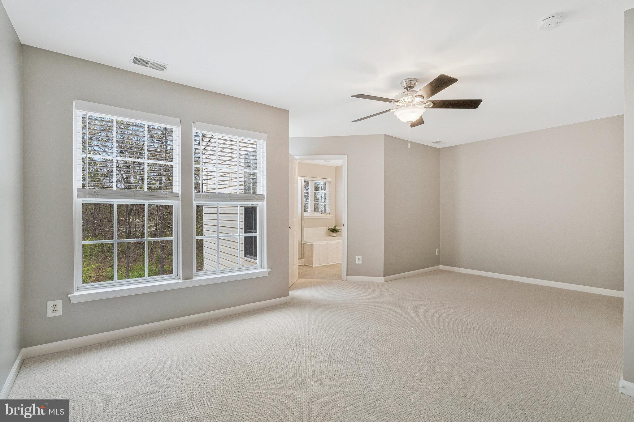 WELLESLEY - Residential