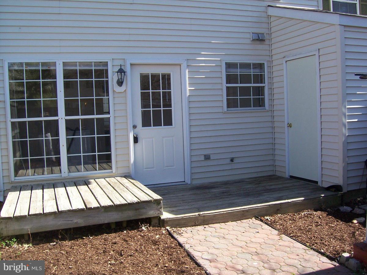 WESTBURY - Residential