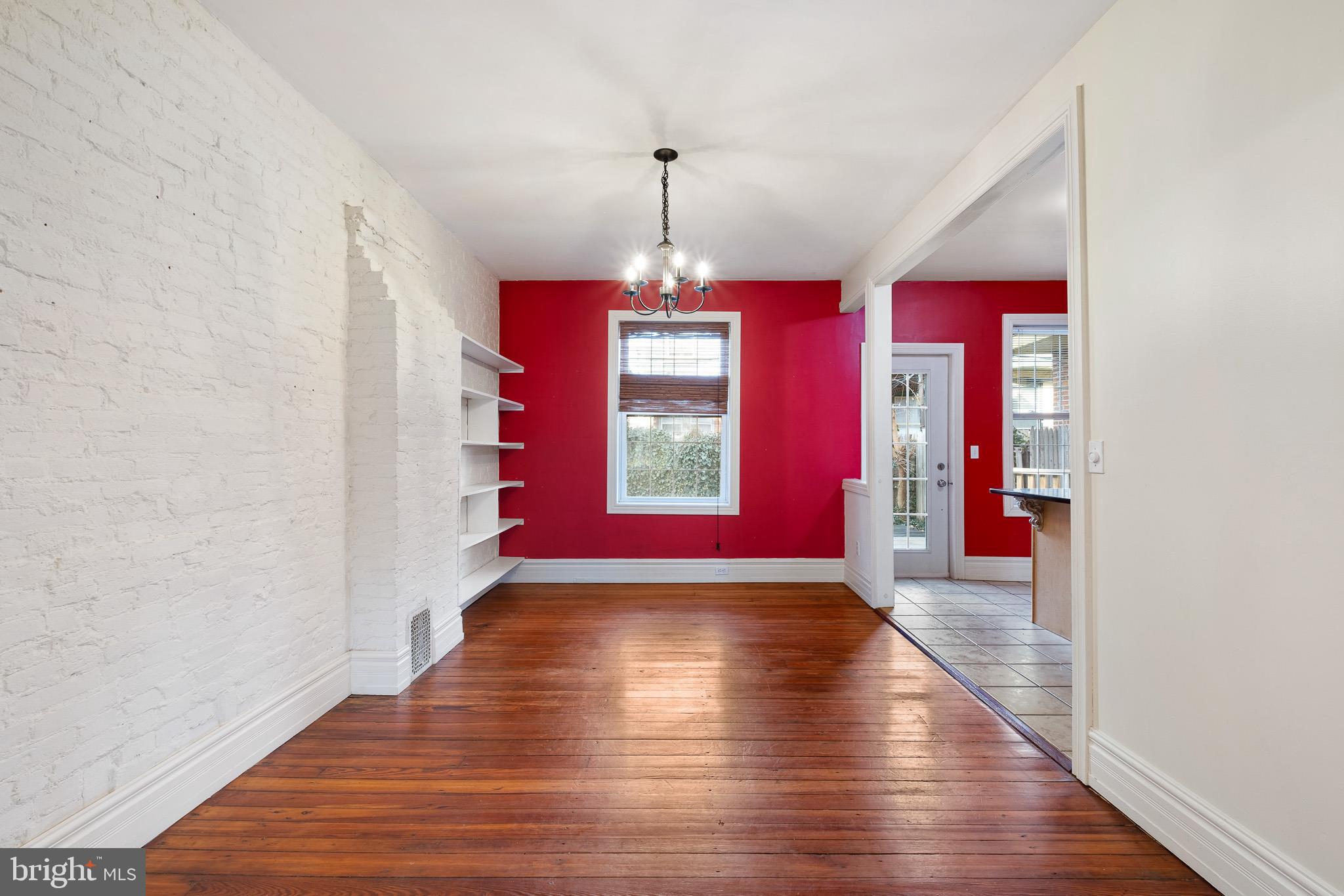 TRINITY VICINITY - Residential