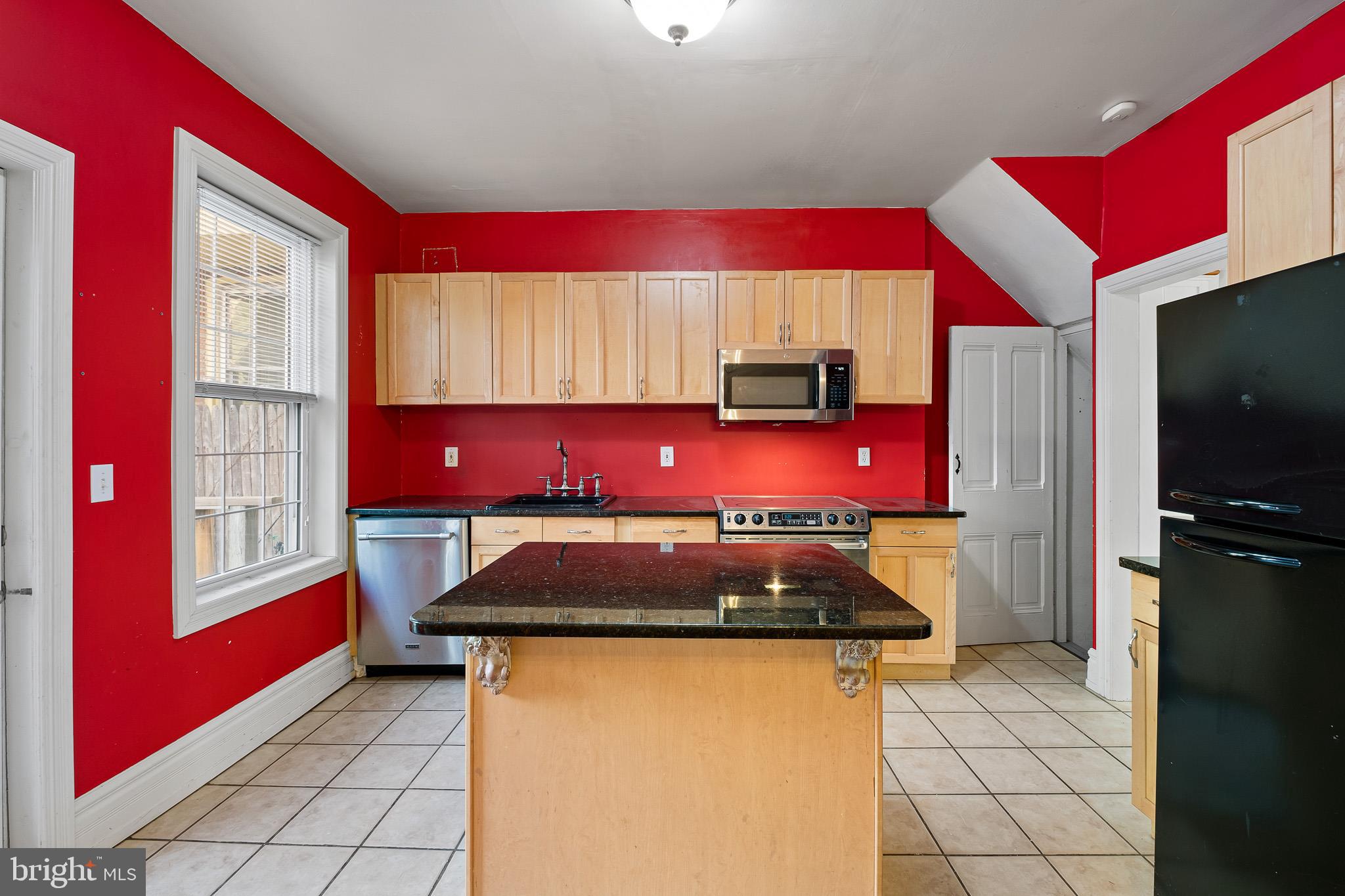 TRINITY VICINITY - Residential