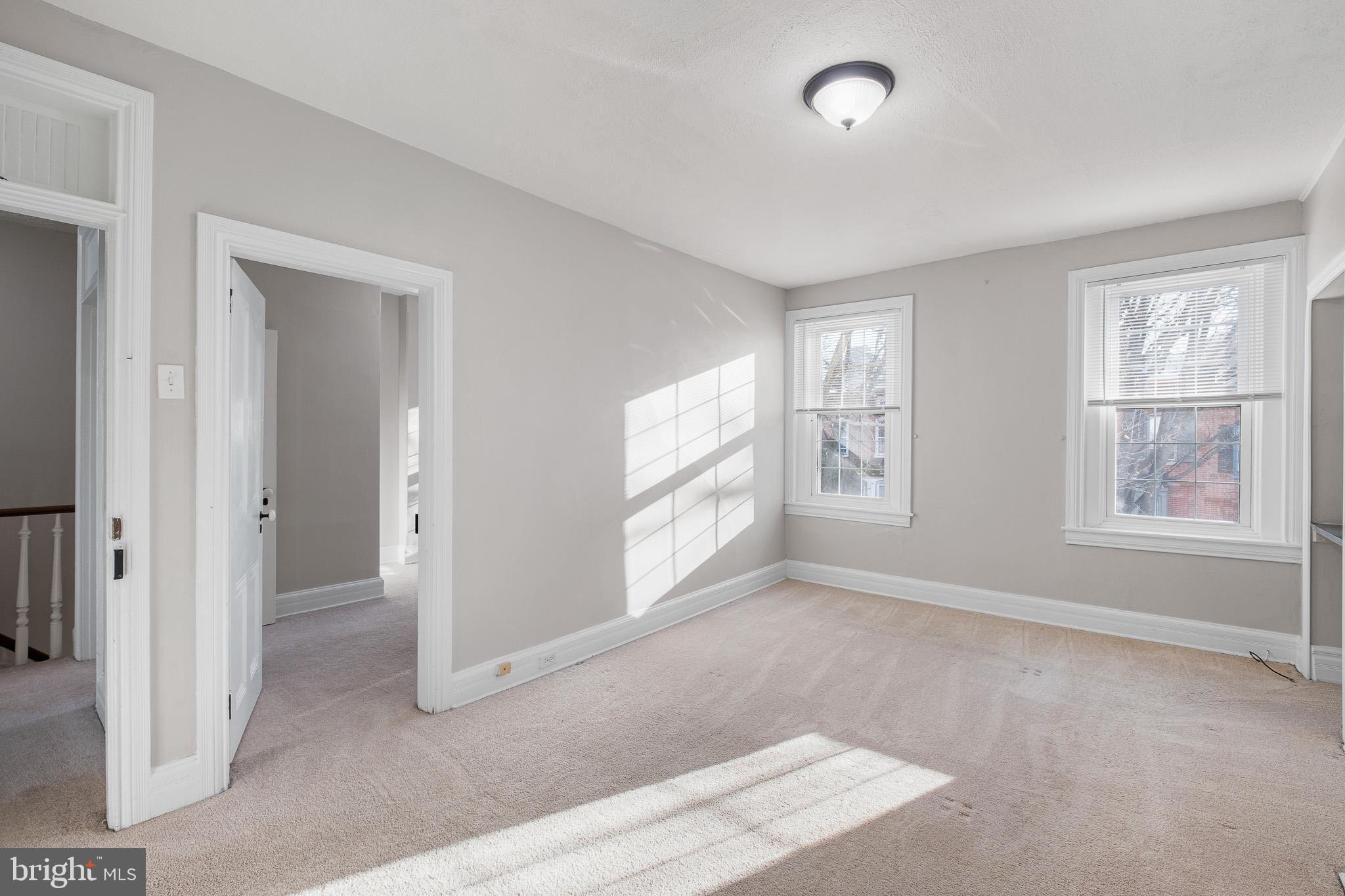 TRINITY VICINITY - Residential