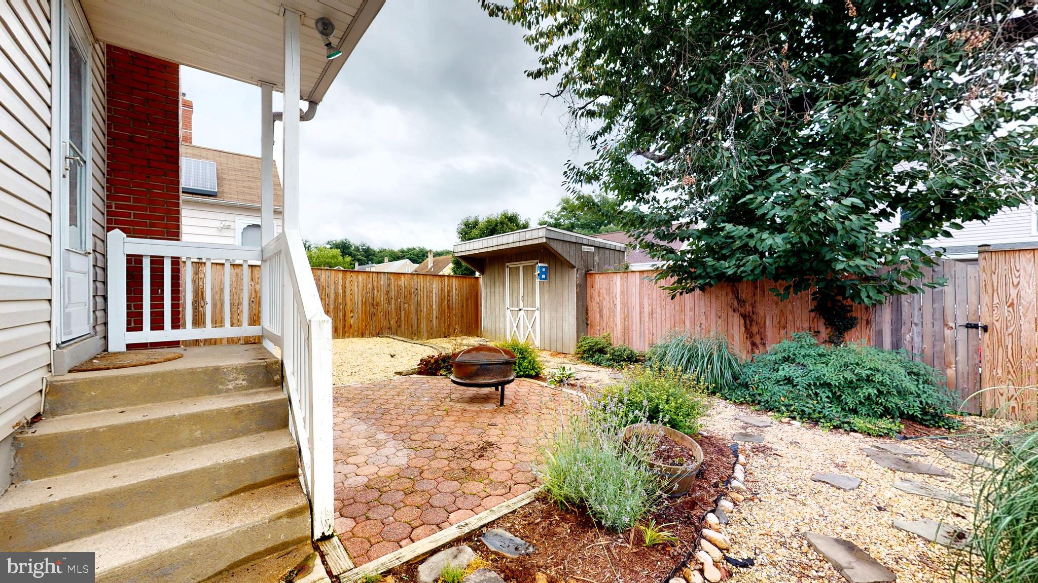 PARKVILLE HEIGHTS - Residential Lease