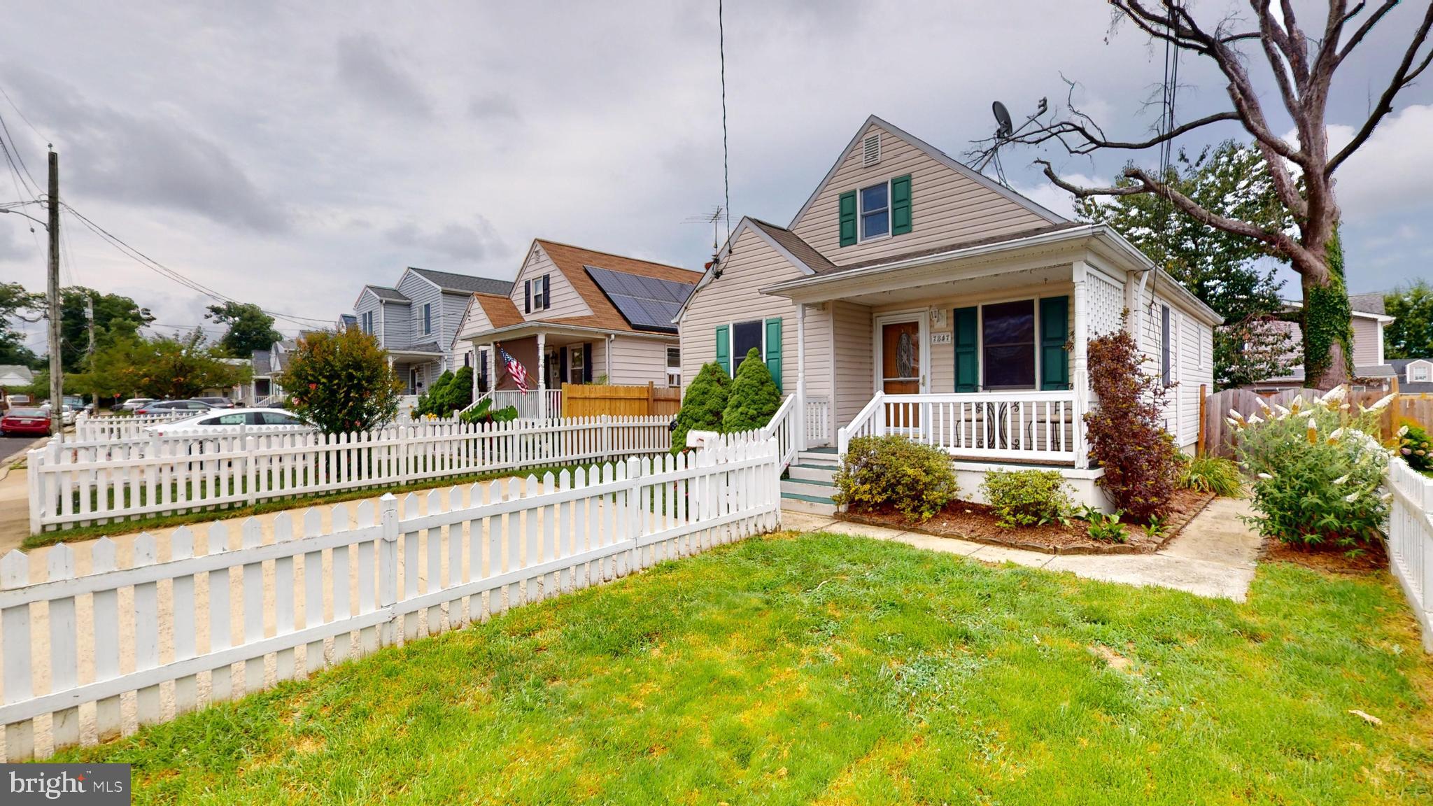 PARKVILLE HEIGHTS - Residential Lease