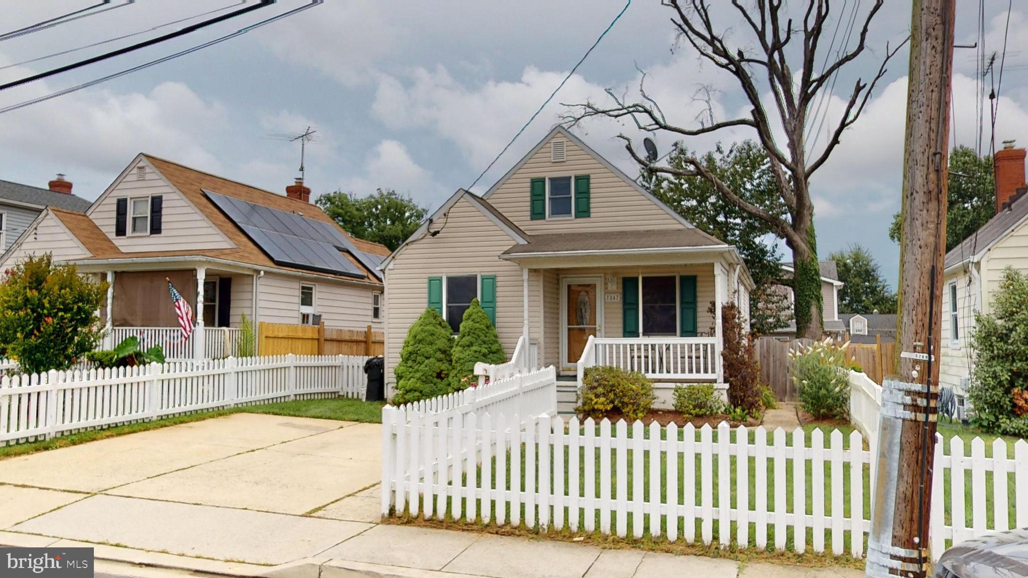 PARKVILLE HEIGHTS - Residential Lease