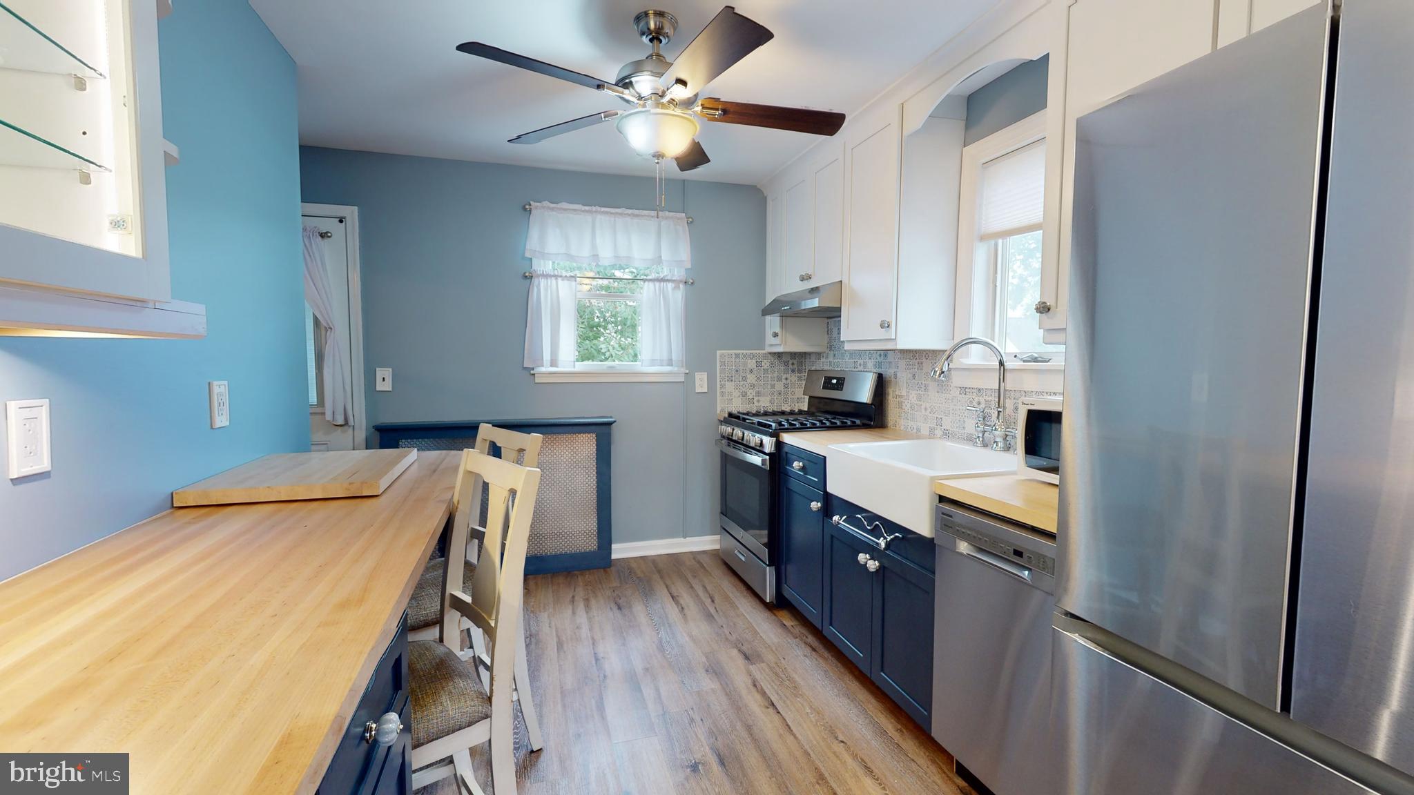 PARKVILLE HEIGHTS - Residential Lease