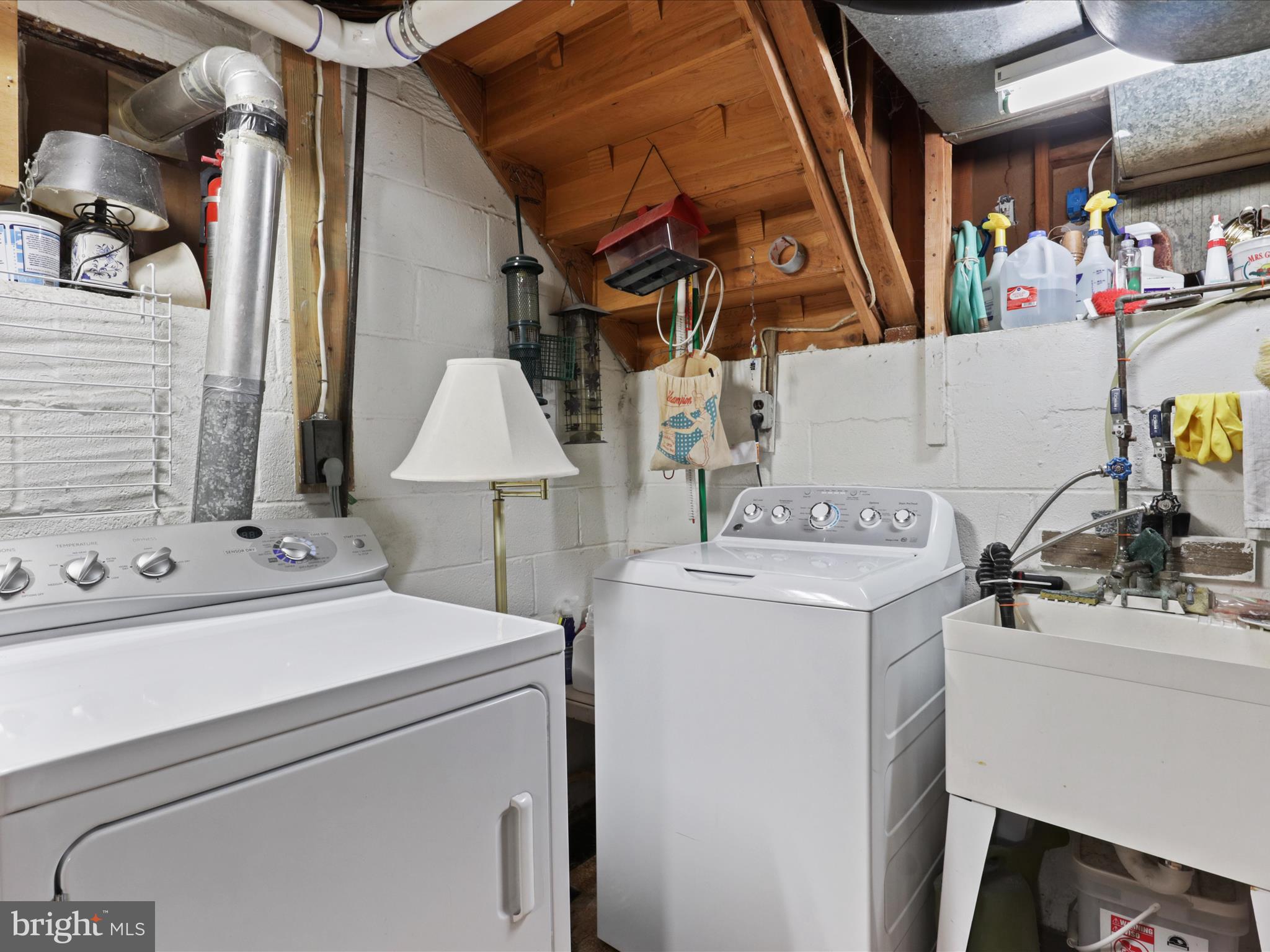 LAYHILL SOUTH - Residential