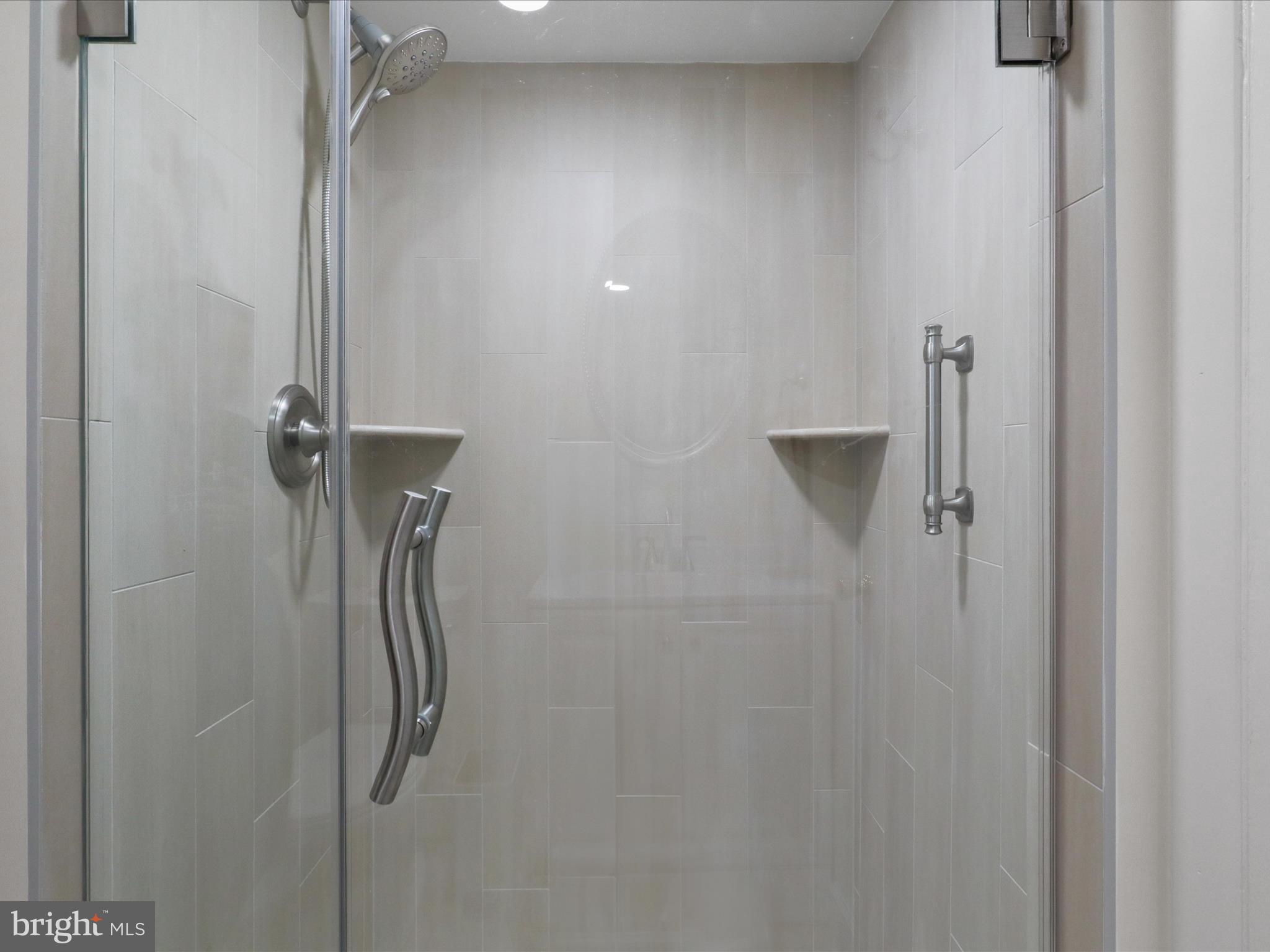 LAYHILL SOUTH - Residential