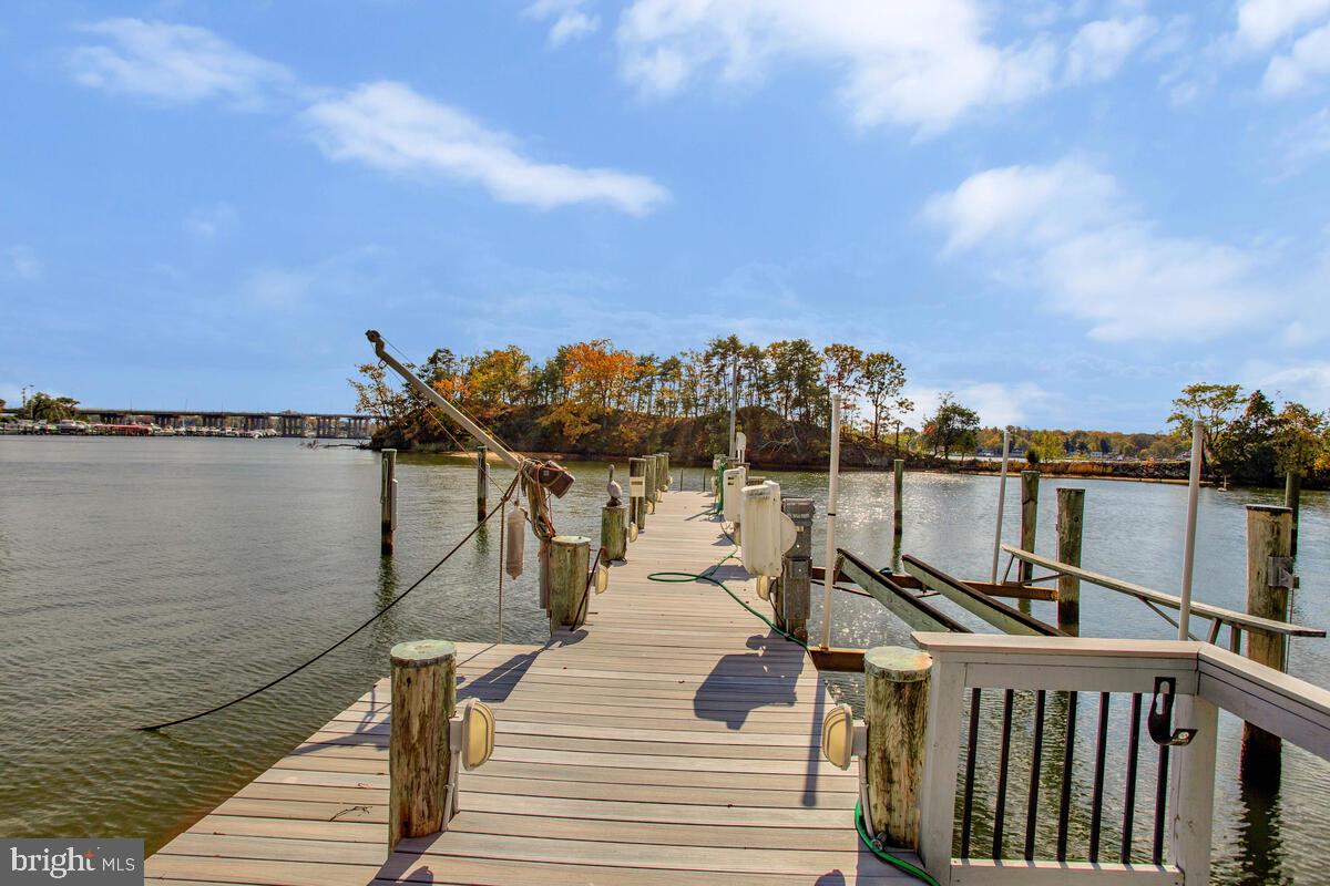 CAPE ST JOHN - Residential Lease