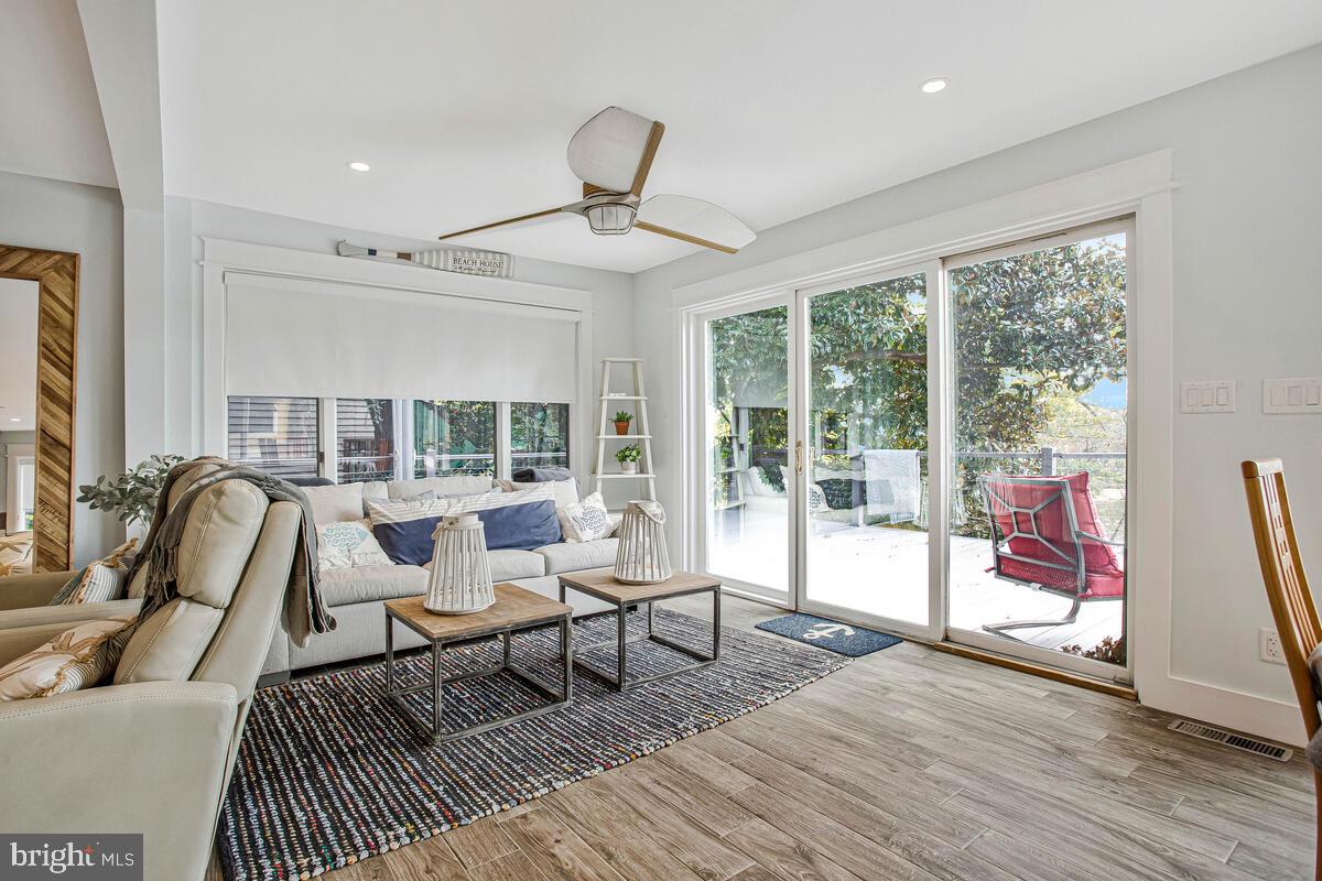 CAPE ST JOHN - Residential Lease