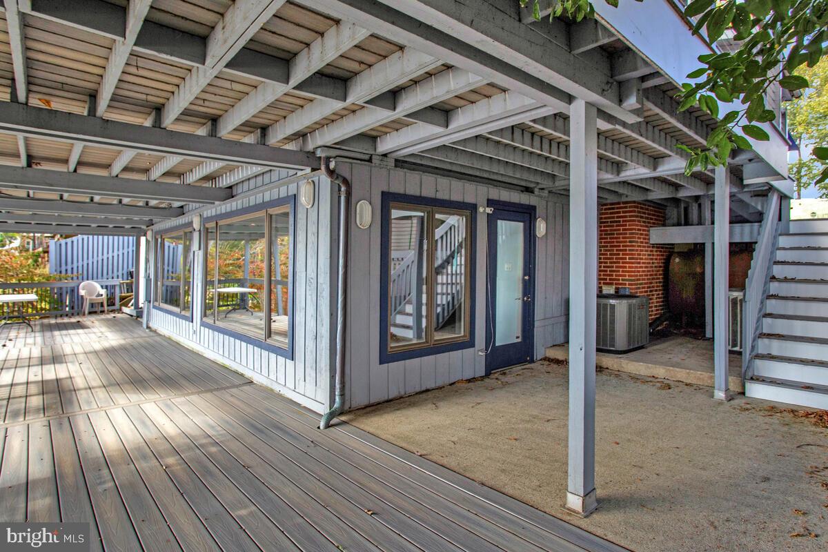 CAPE ST JOHN - Residential Lease