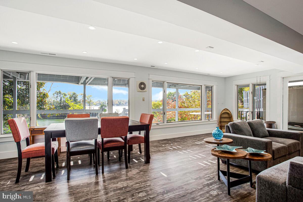 CAPE ST JOHN - Residential Lease