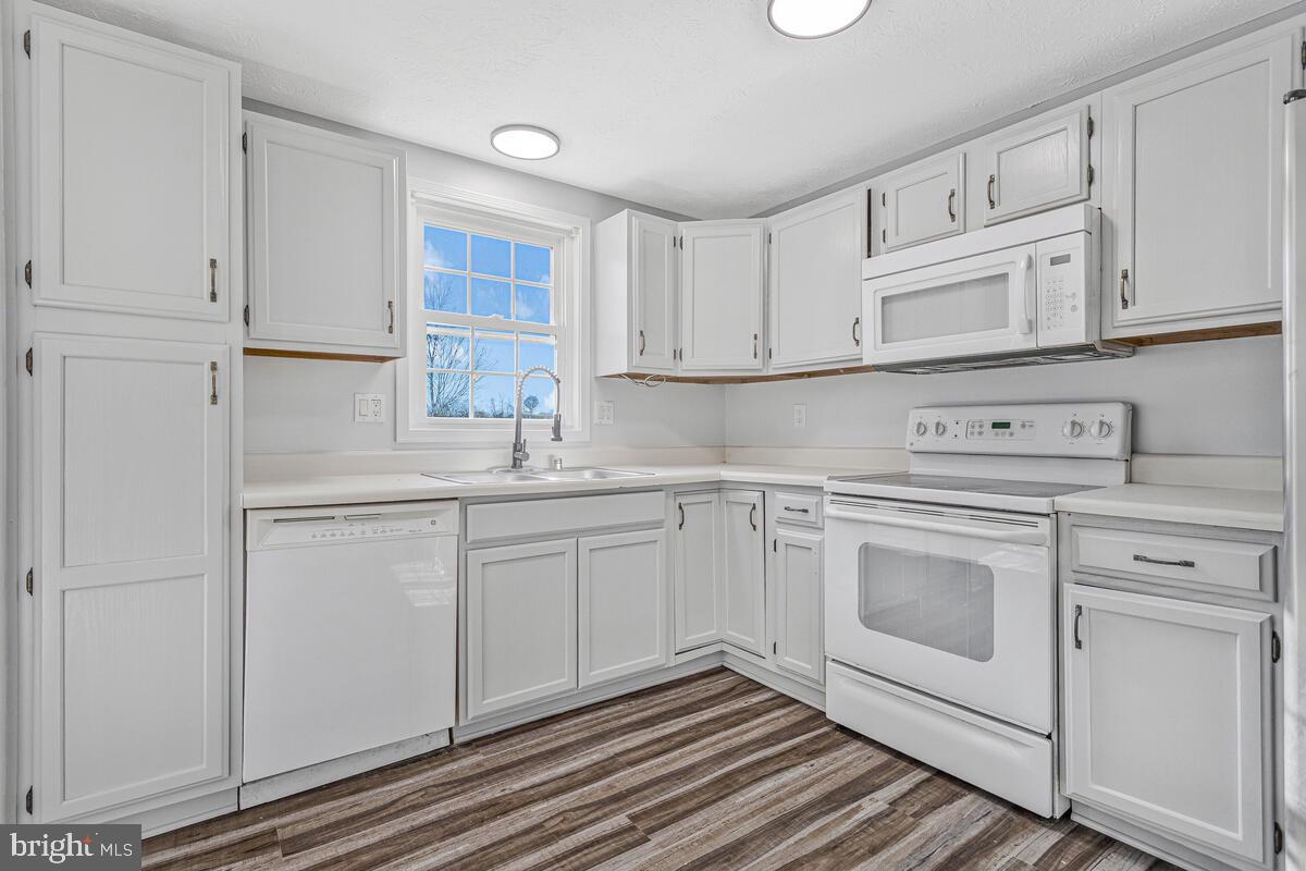 CHESAPEAKE RANCH ESTATES - Residential