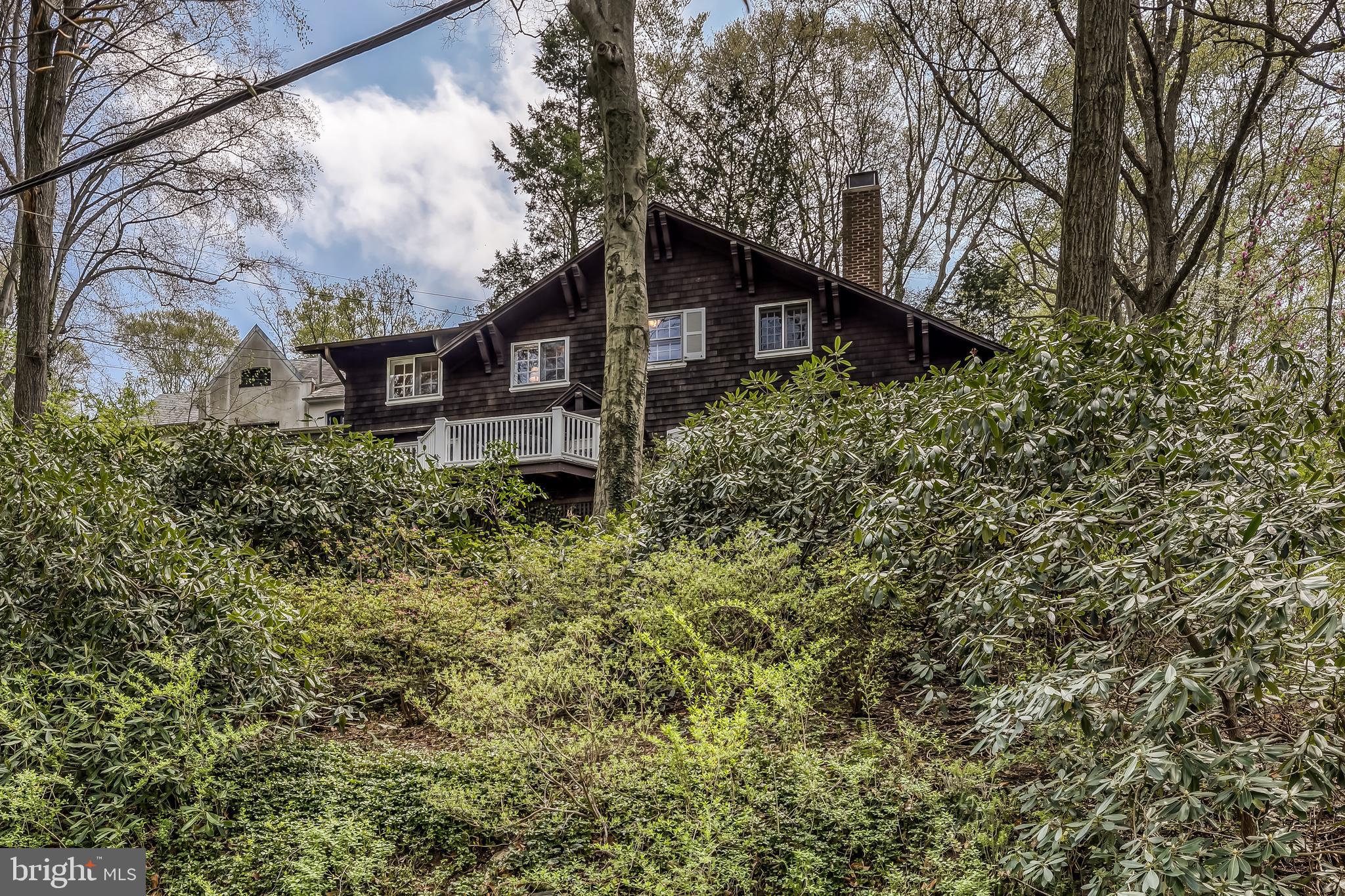 ROLAND PARK - Residential