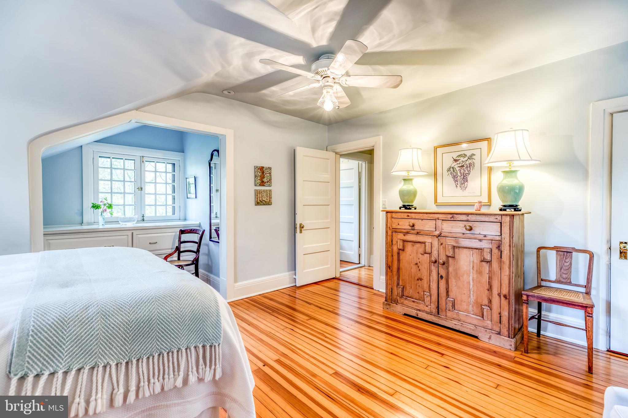 ROLAND PARK - Residential