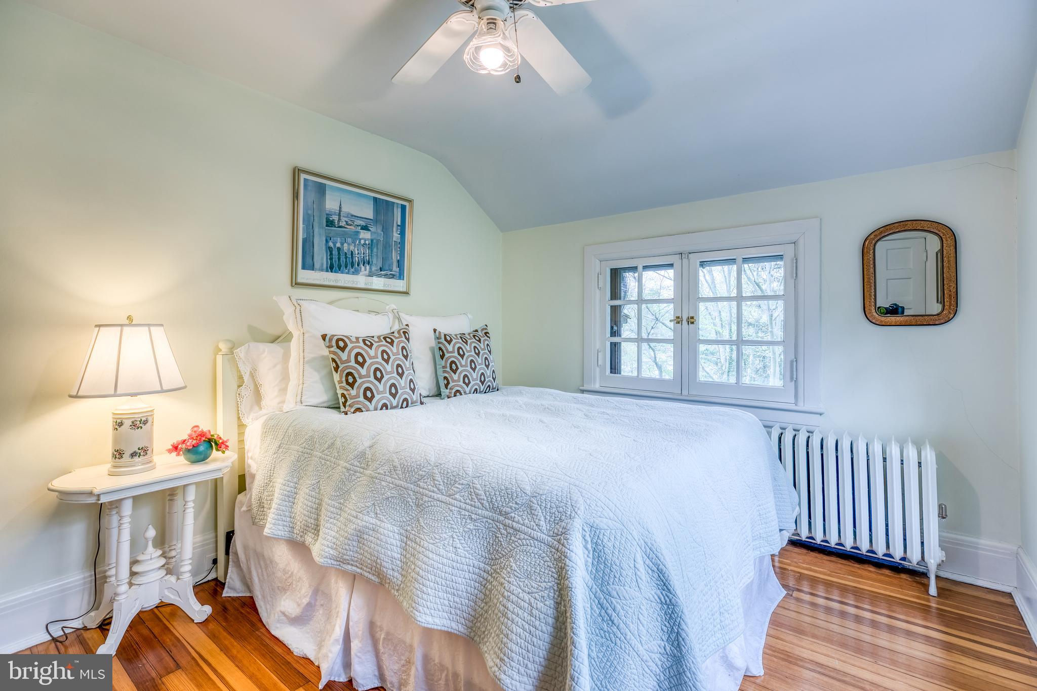 ROLAND PARK - Residential