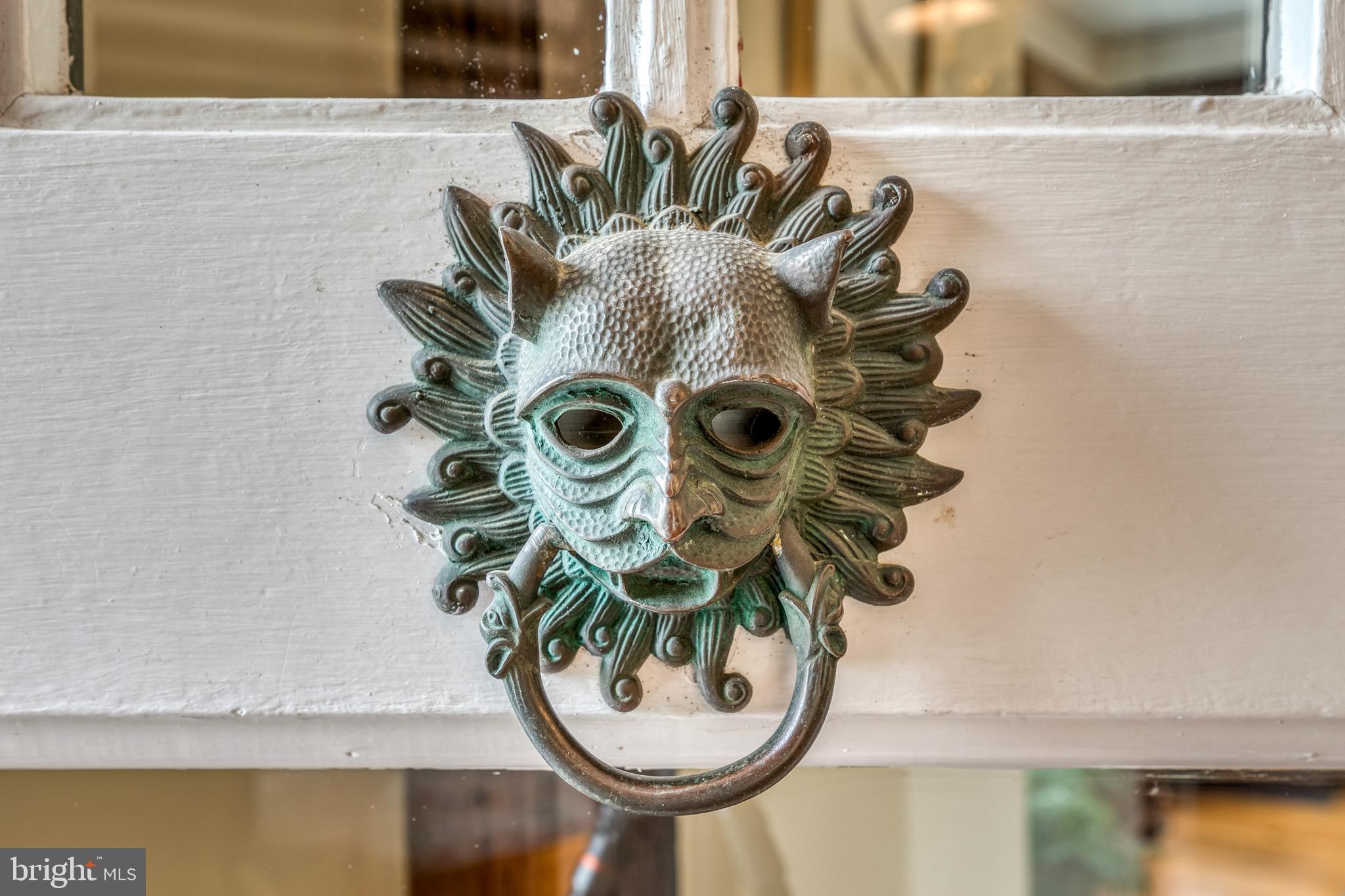 ROLAND PARK - Residential