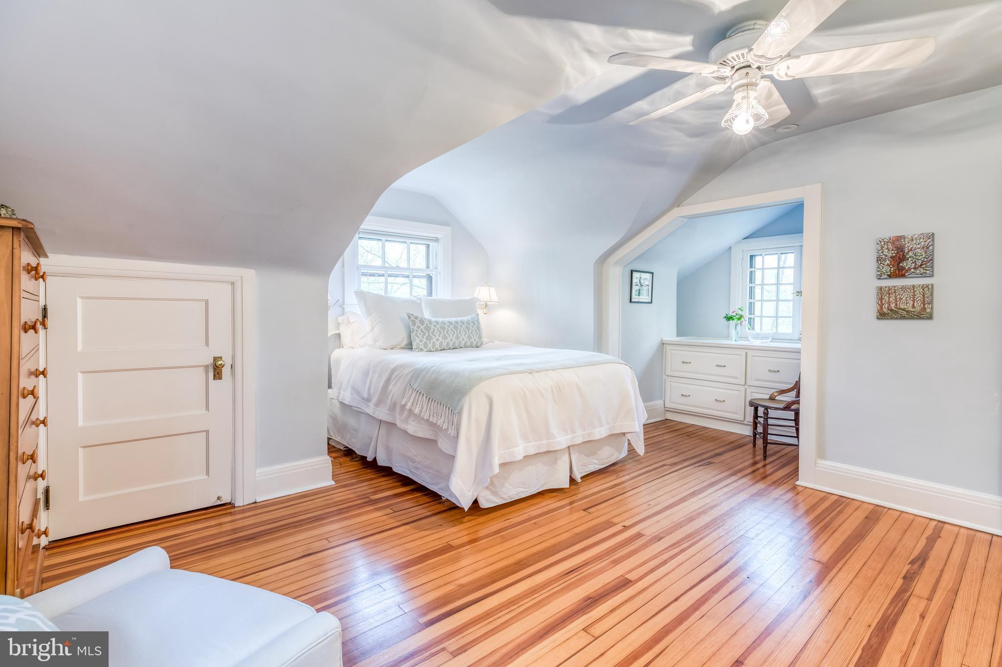 ROLAND PARK - Residential