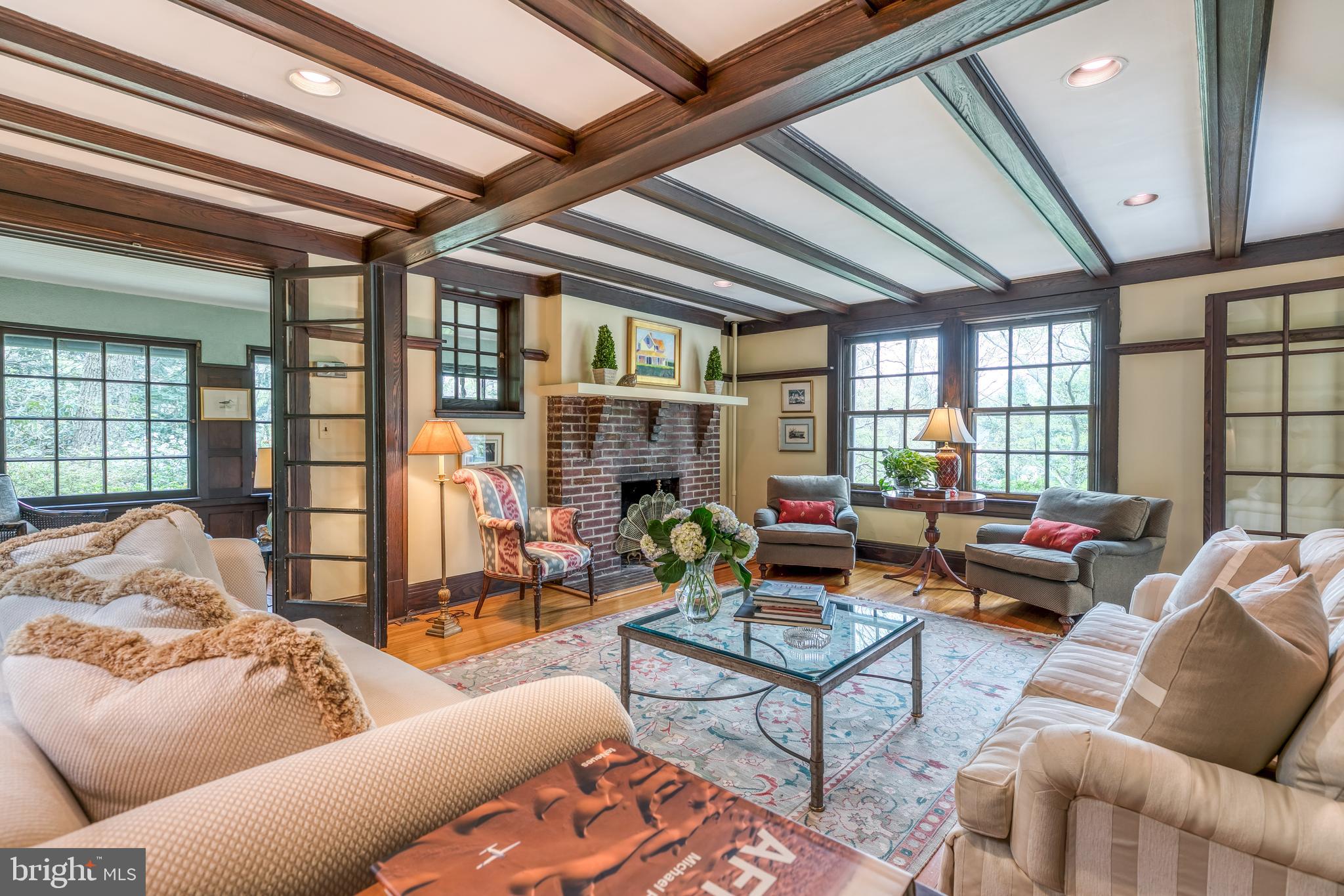 ROLAND PARK - Residential