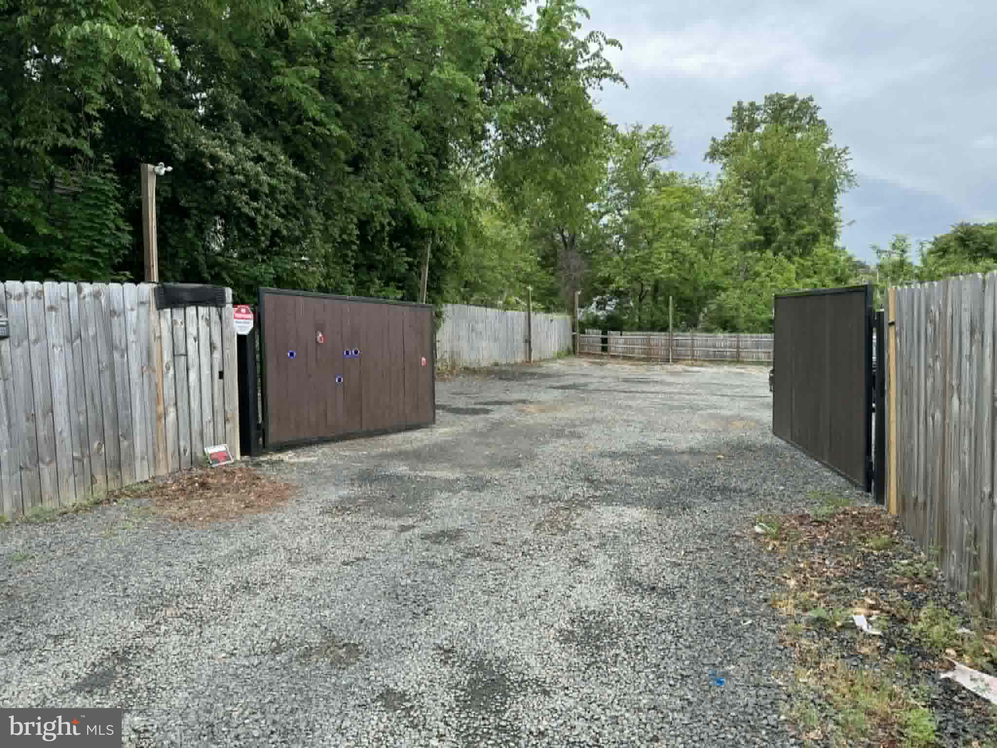 6150 RICHMOND HIGHWAY