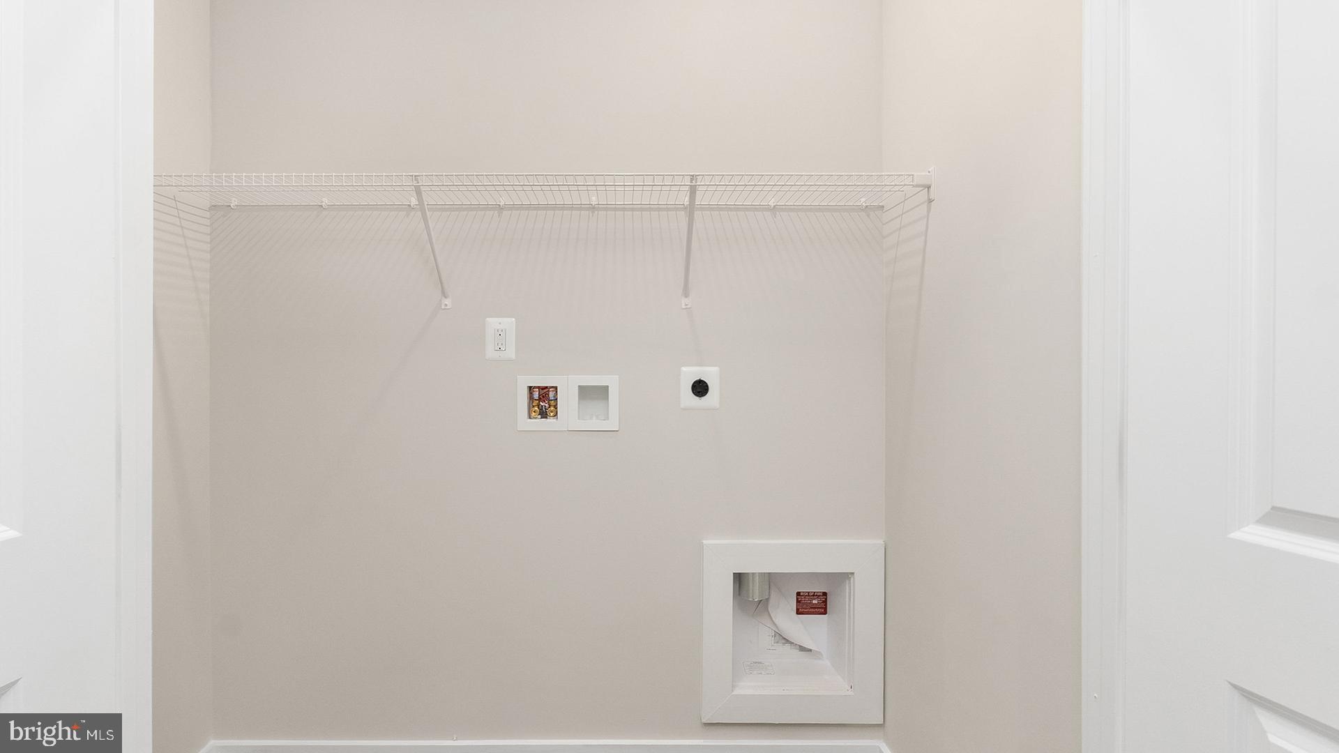 MARY'S LANDING - Residential