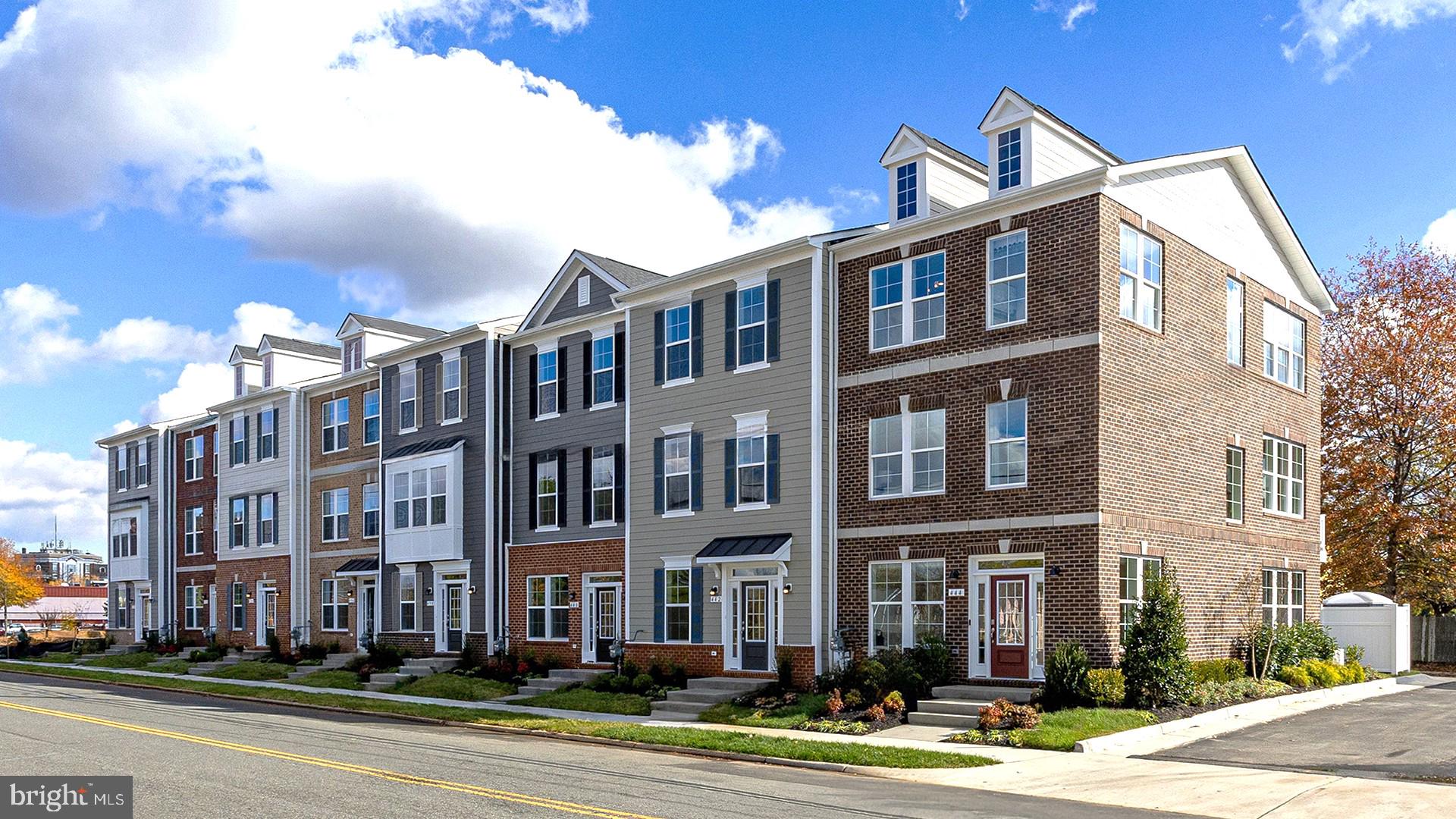 MARY'S LANDING - Residential